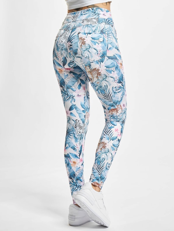 Yoga Now Medium Seasonal -0