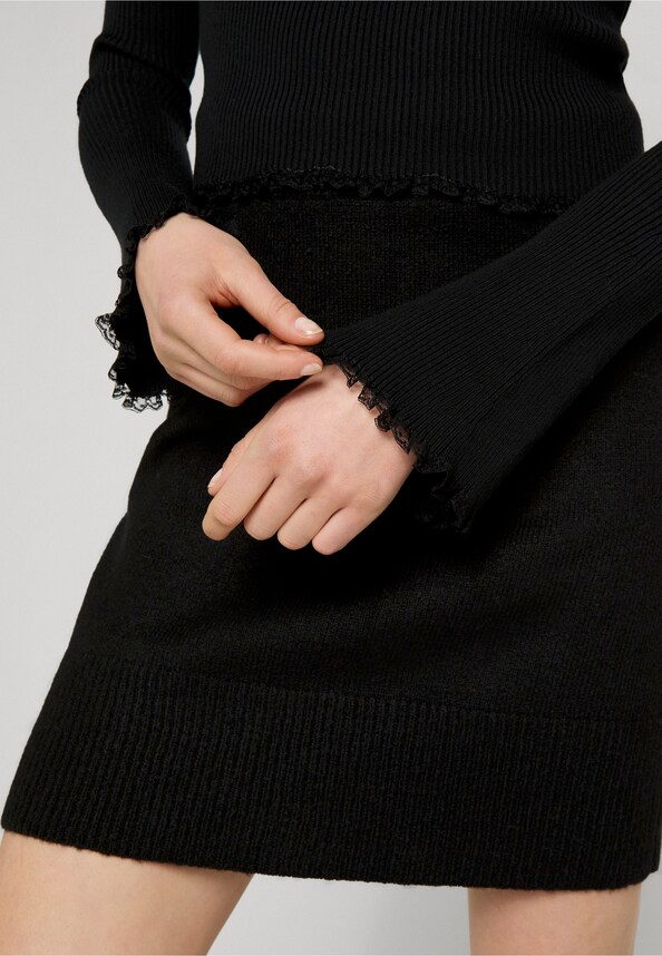 Lace Turtleneck-3