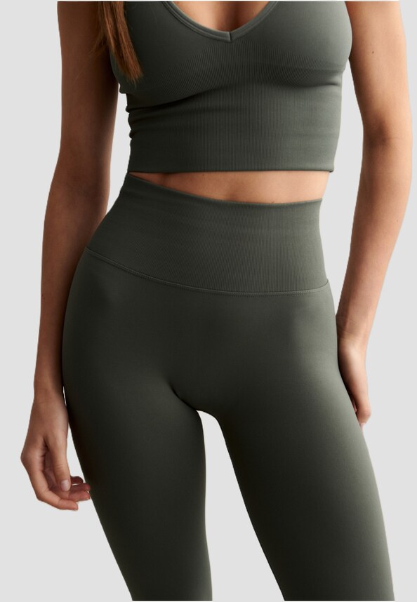 Shape Seamless Petite -4