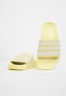 yellow_64110