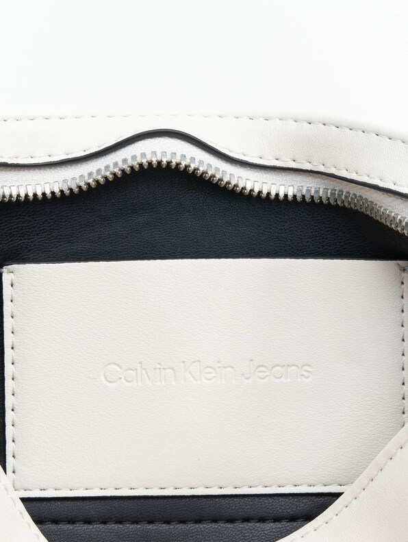Calvin Klein Jeans Sculpted Shoulder Pouch Bag-8