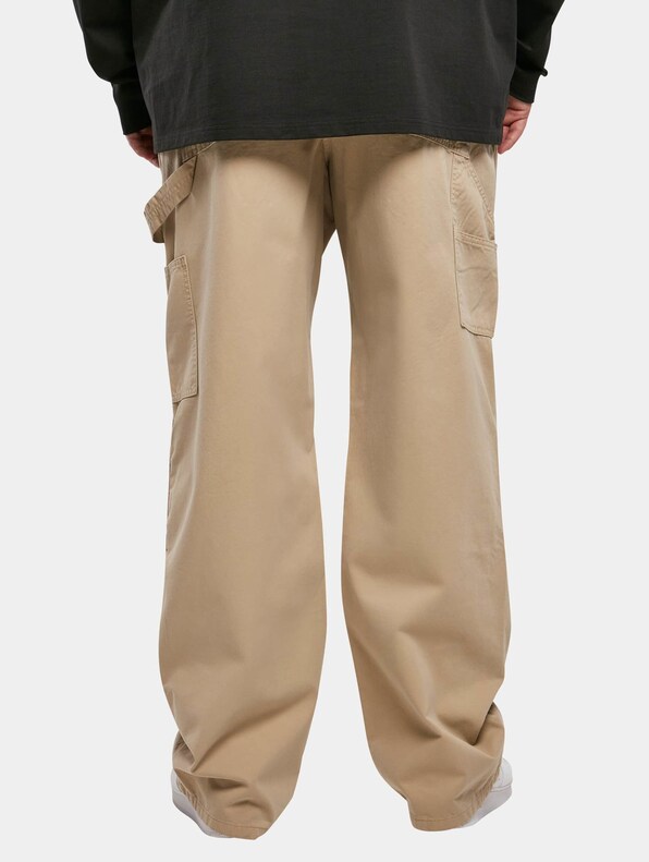 Double Knee Carpenter-1