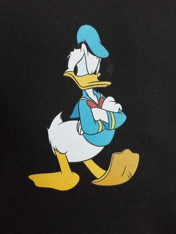 Donald Duck Pose -3