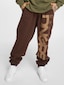 brown_31143