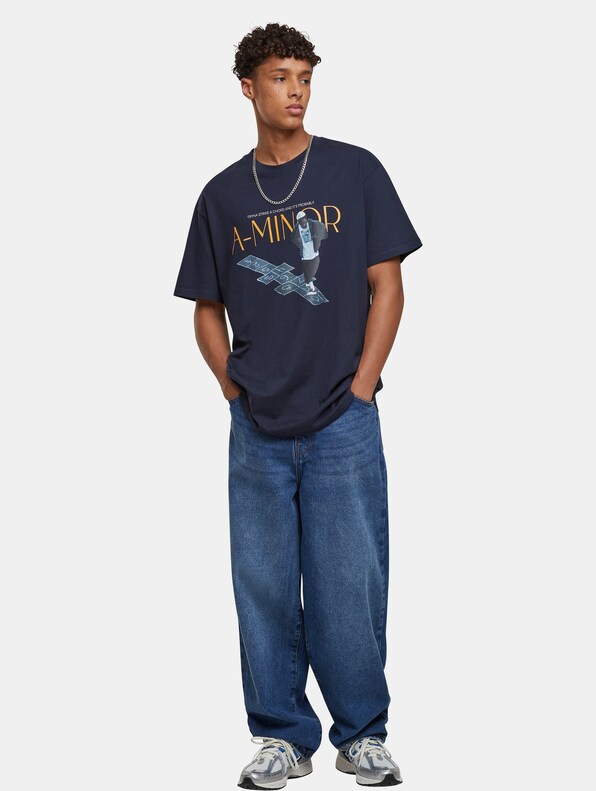 Mister Tee  A-Minor Oversize Tee-3