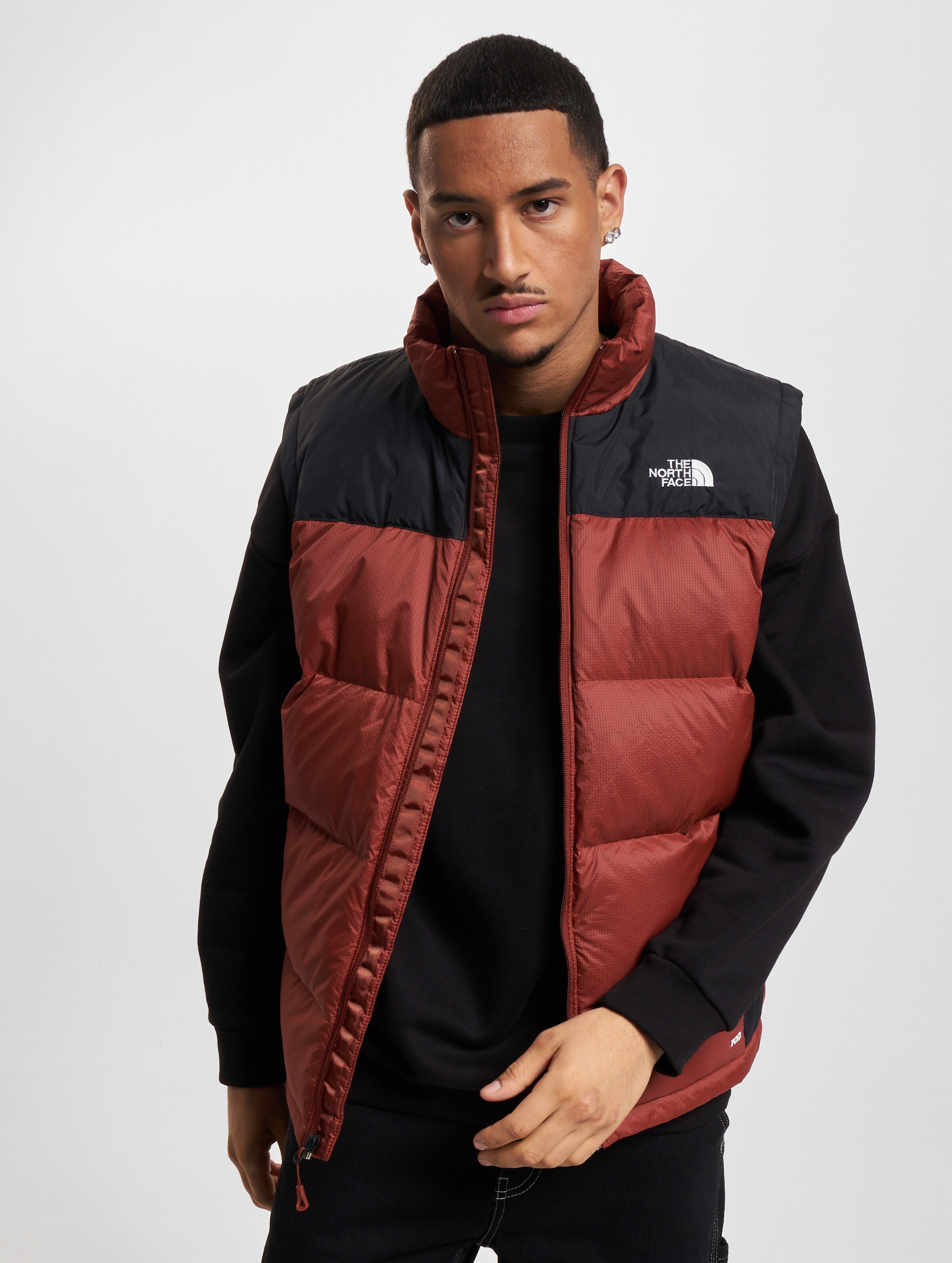 The north face hot sale nuptse 2 weste