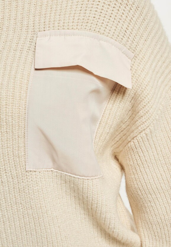 Petra Zip Highneck-3