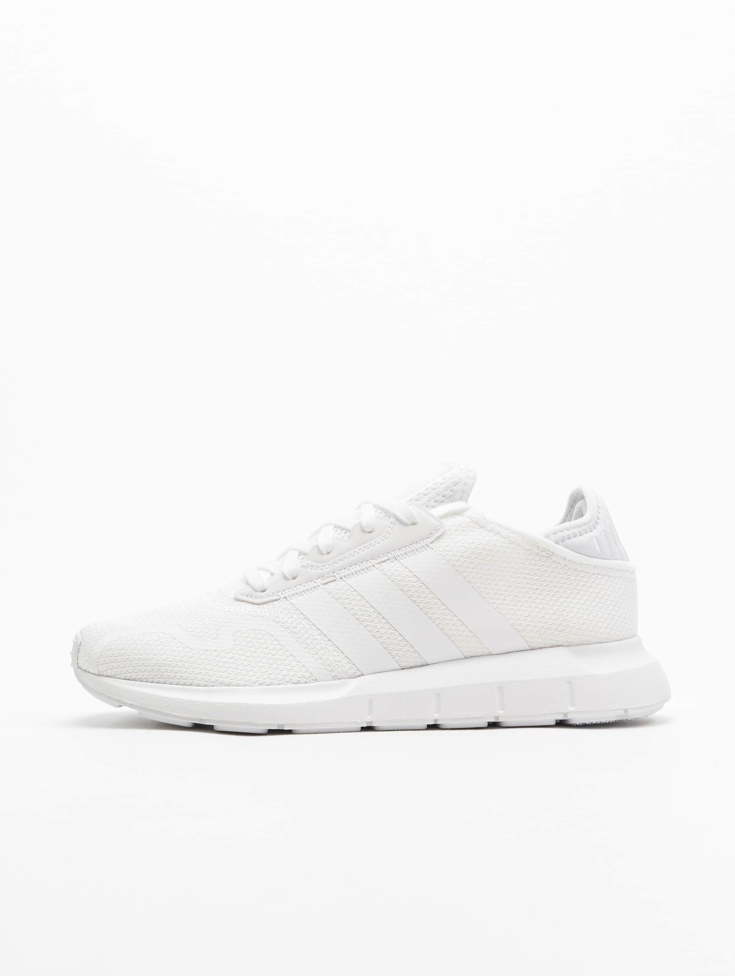 Footway adidas cheap swift run