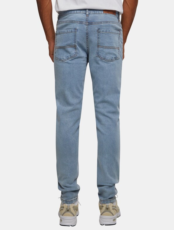 Slim Tapered-1