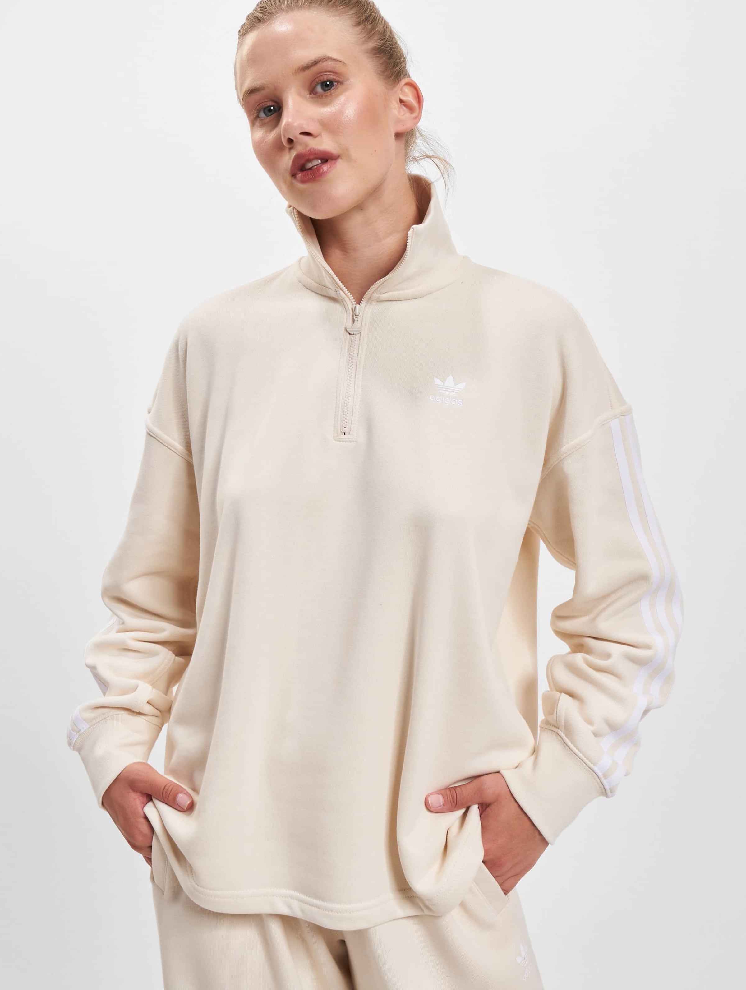 Adicolor discount half zip