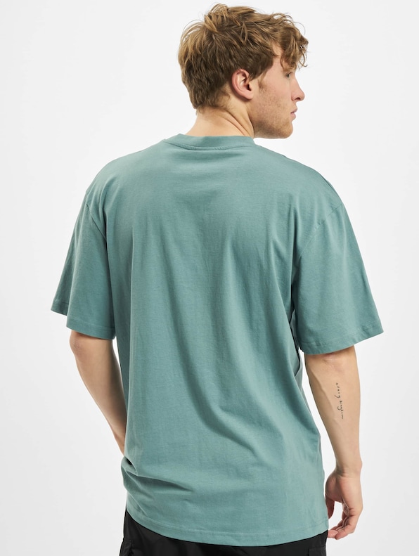 Tall -1