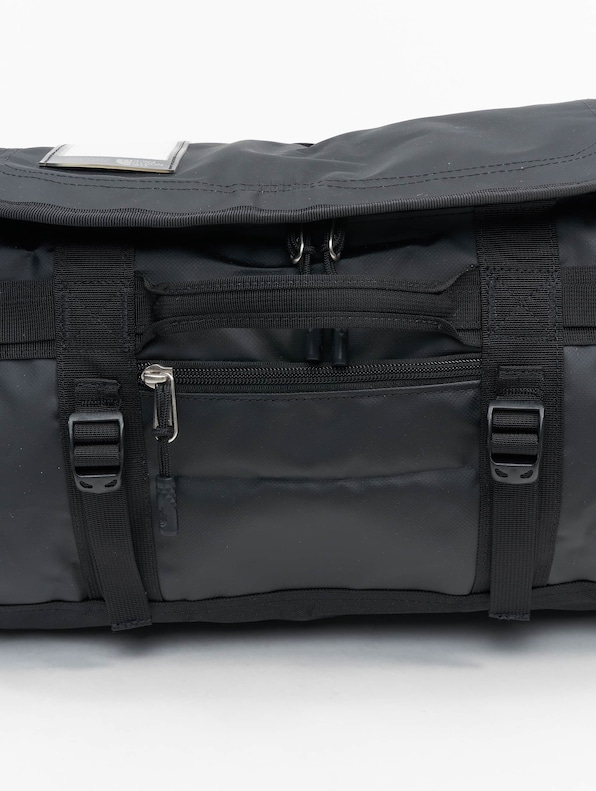 Base Camp Duffle XS-8