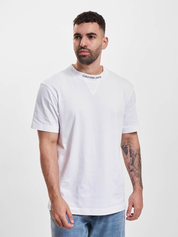 Calvin Klein Jeans Embro Logo Neck T-Shirt