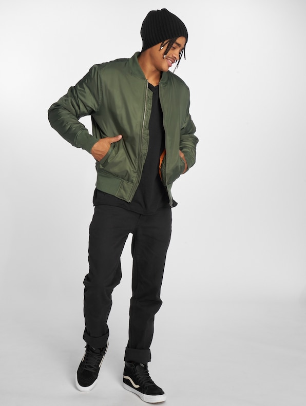 Basic Bomber-5