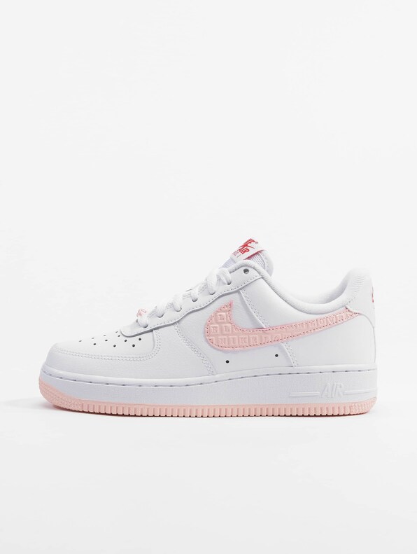 Air Force 1 Low VD Valentine's Day (2022)-1