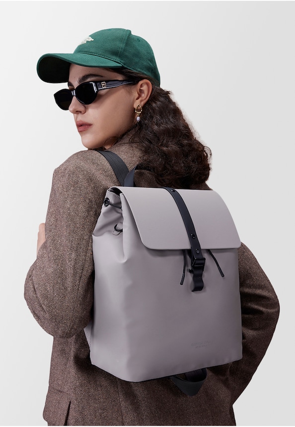 Däsh Bucket Backpack-0