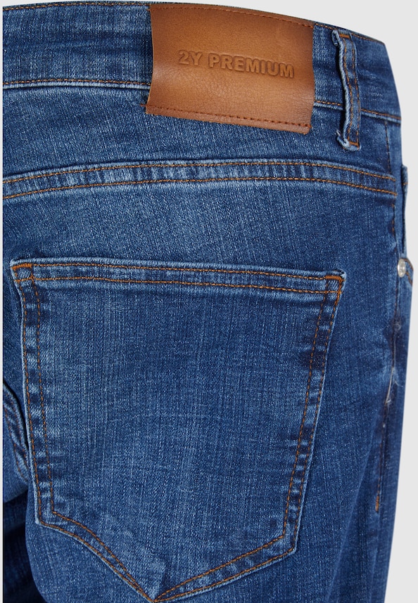 2Y Tapered Fit Jeans-10