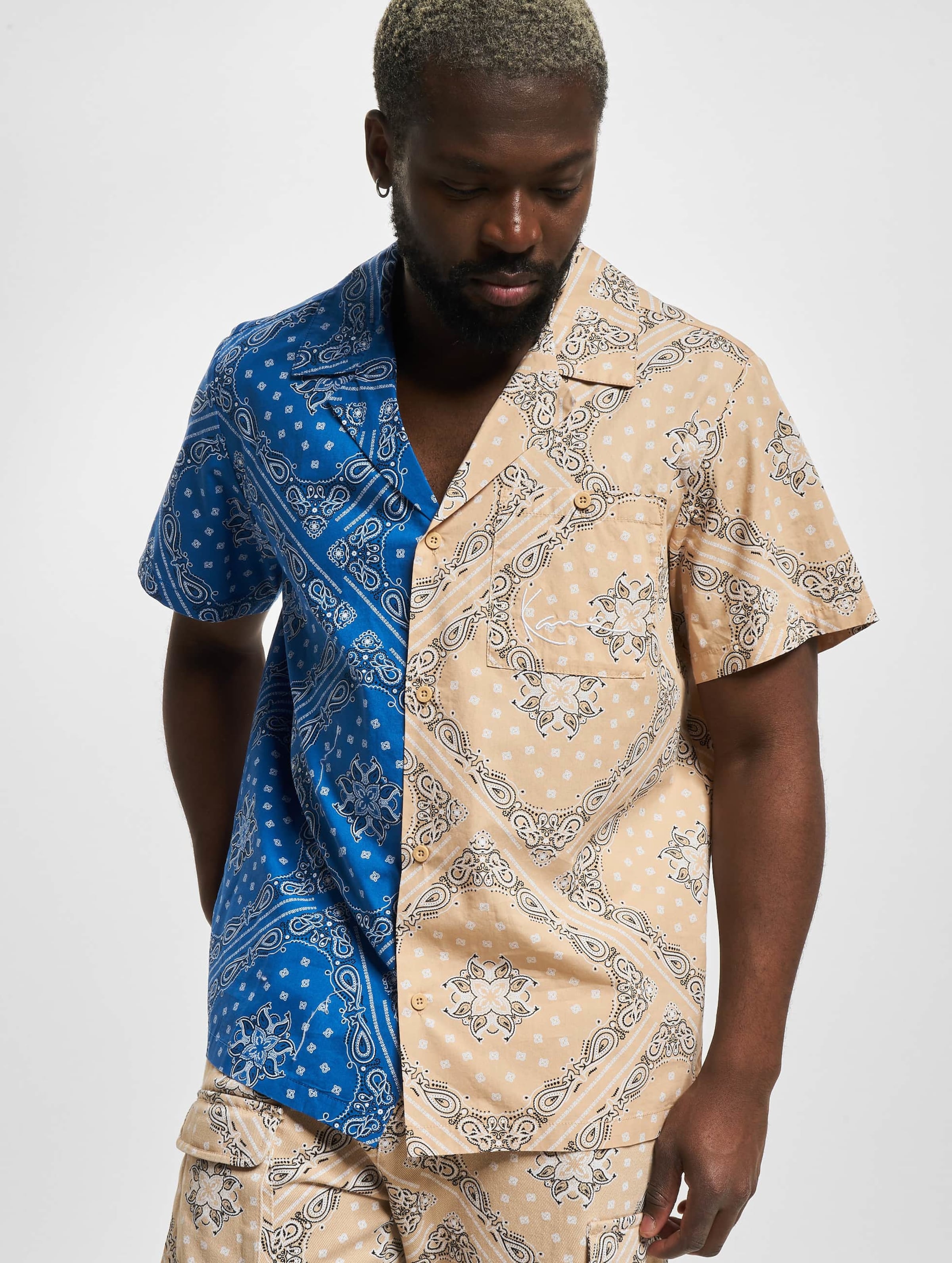 Karl Kani KM232-035-1 KK Chest Signature Paisley Block Resort Shirt Mannen op kleur blauw, Maat XS