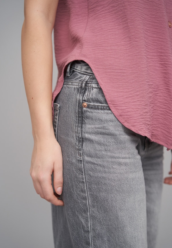 Top with button placket-5