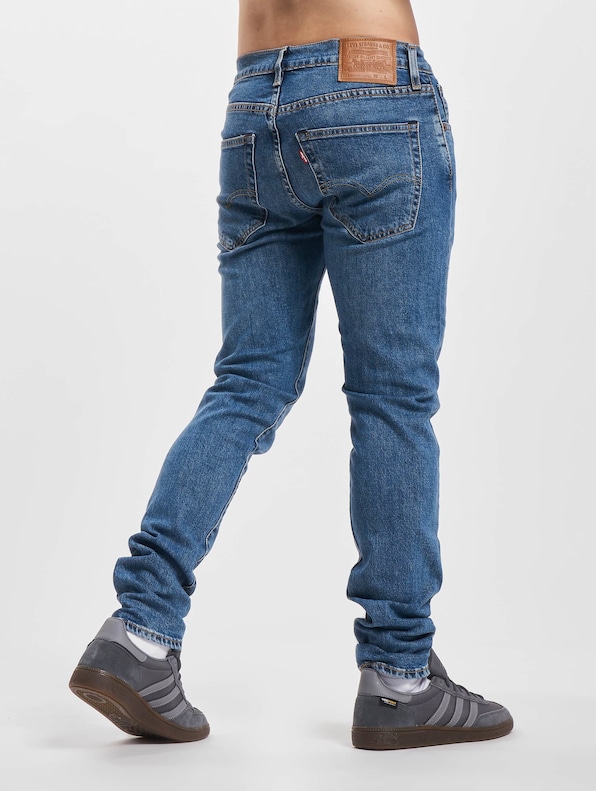 Levi's® Taper Jeans-1