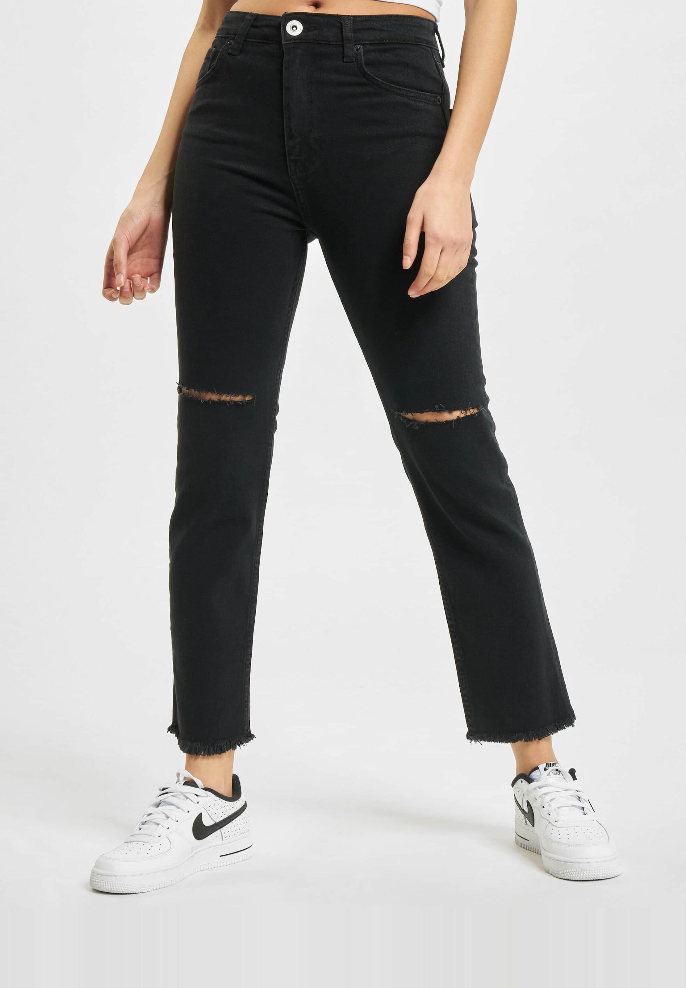 2Y Premium Ladies Destroyed Mom Fit Denim