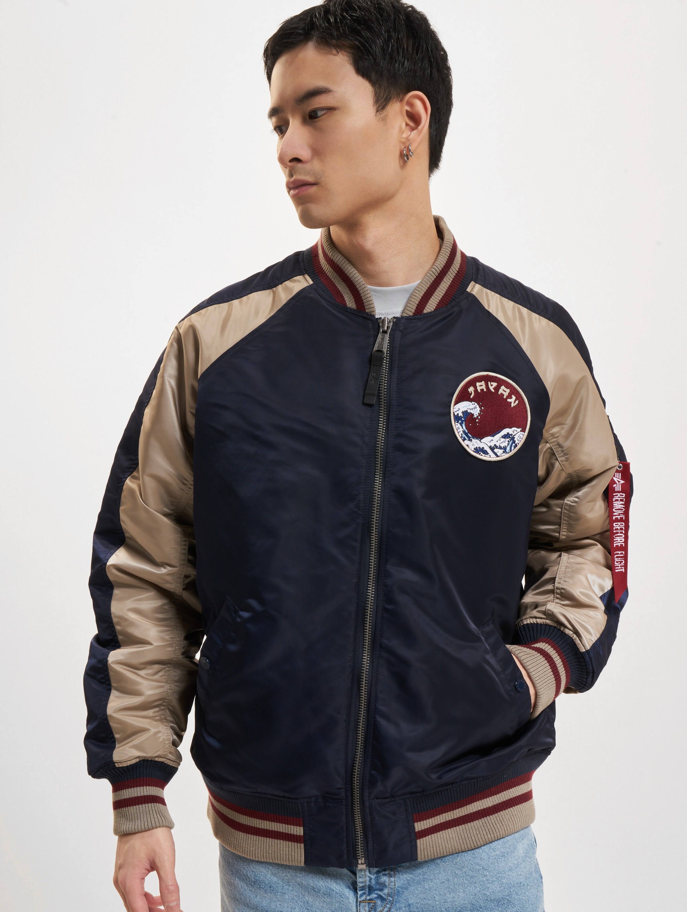 Alpha Industries Japan Warrior Souvenir Bomberjacke