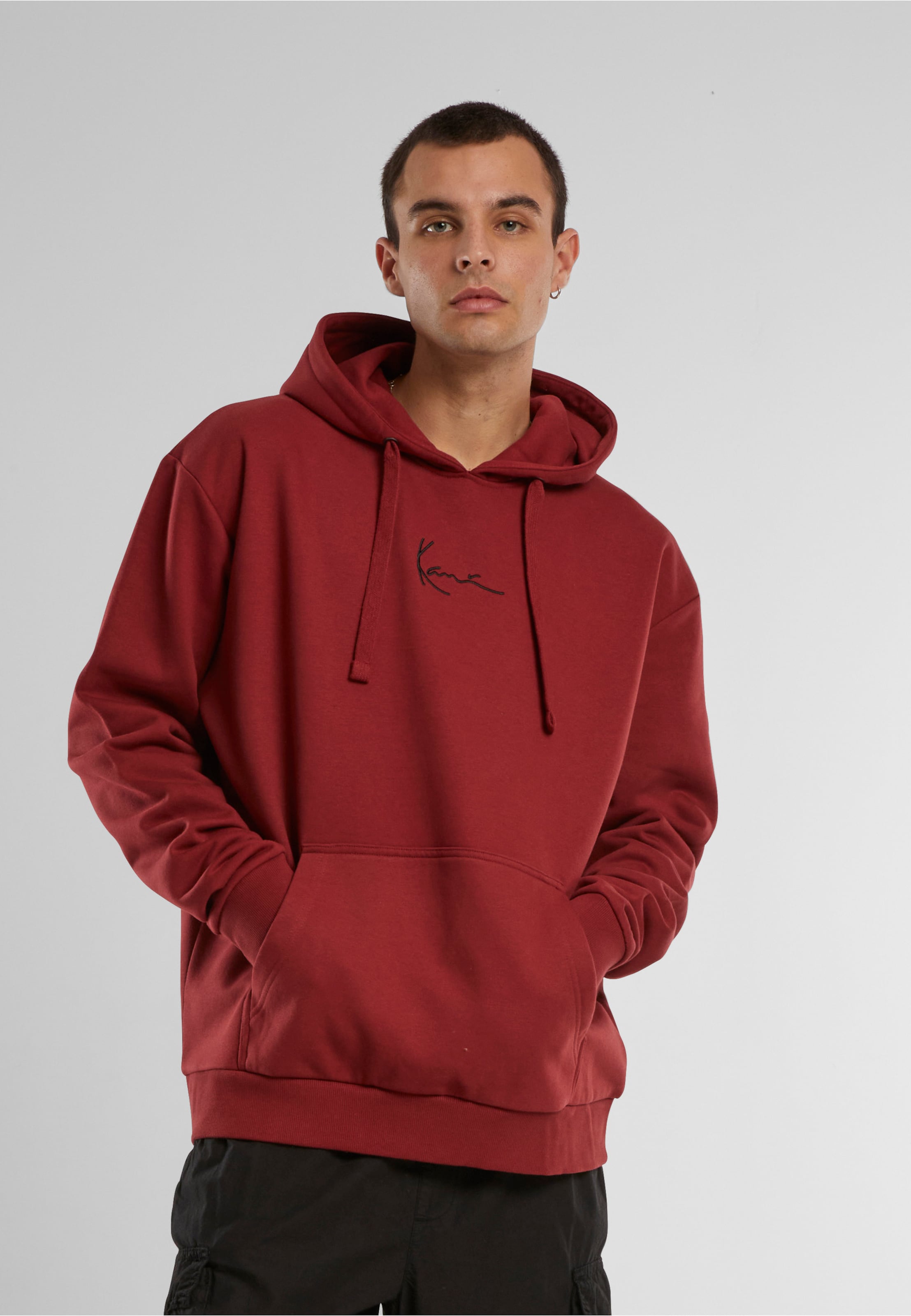 Karl Kani KM-HD011-052-05 SMALL SIGNATURE ESSENTIAL HOODIE DARK RED