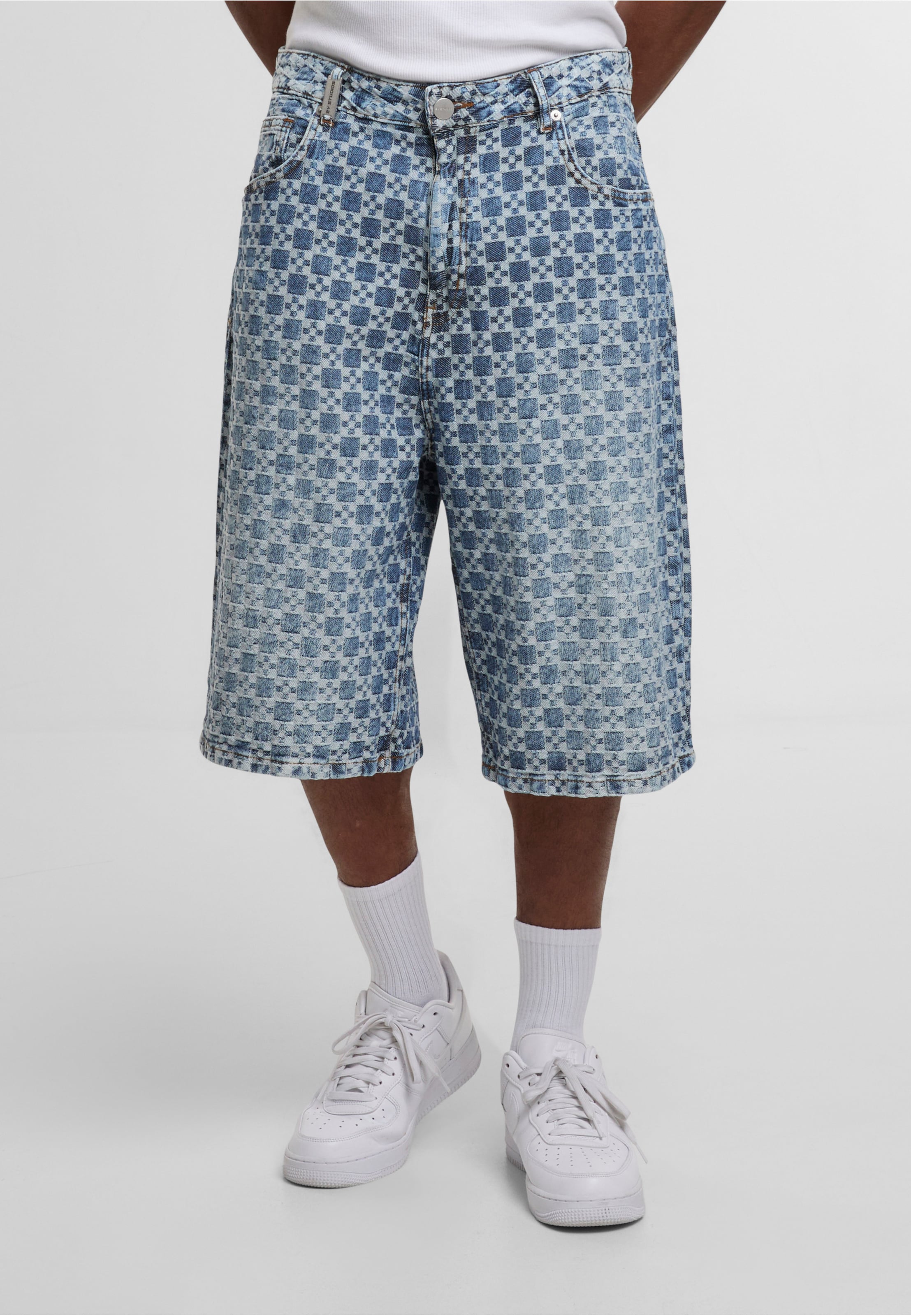 2Y Studios Tariq Carre Baggy Short