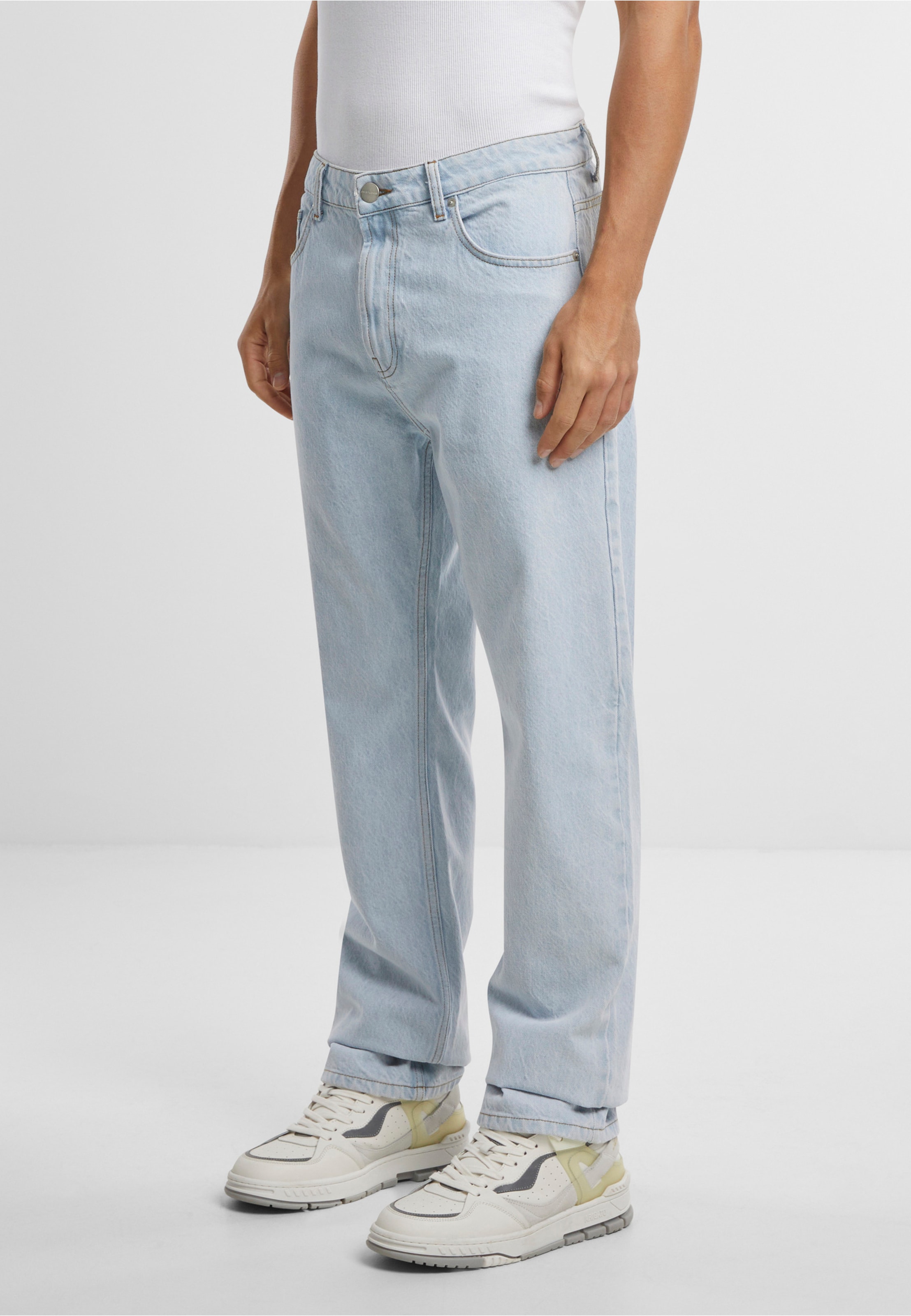 2Y Studios Gabrie Basic Straight Jeans