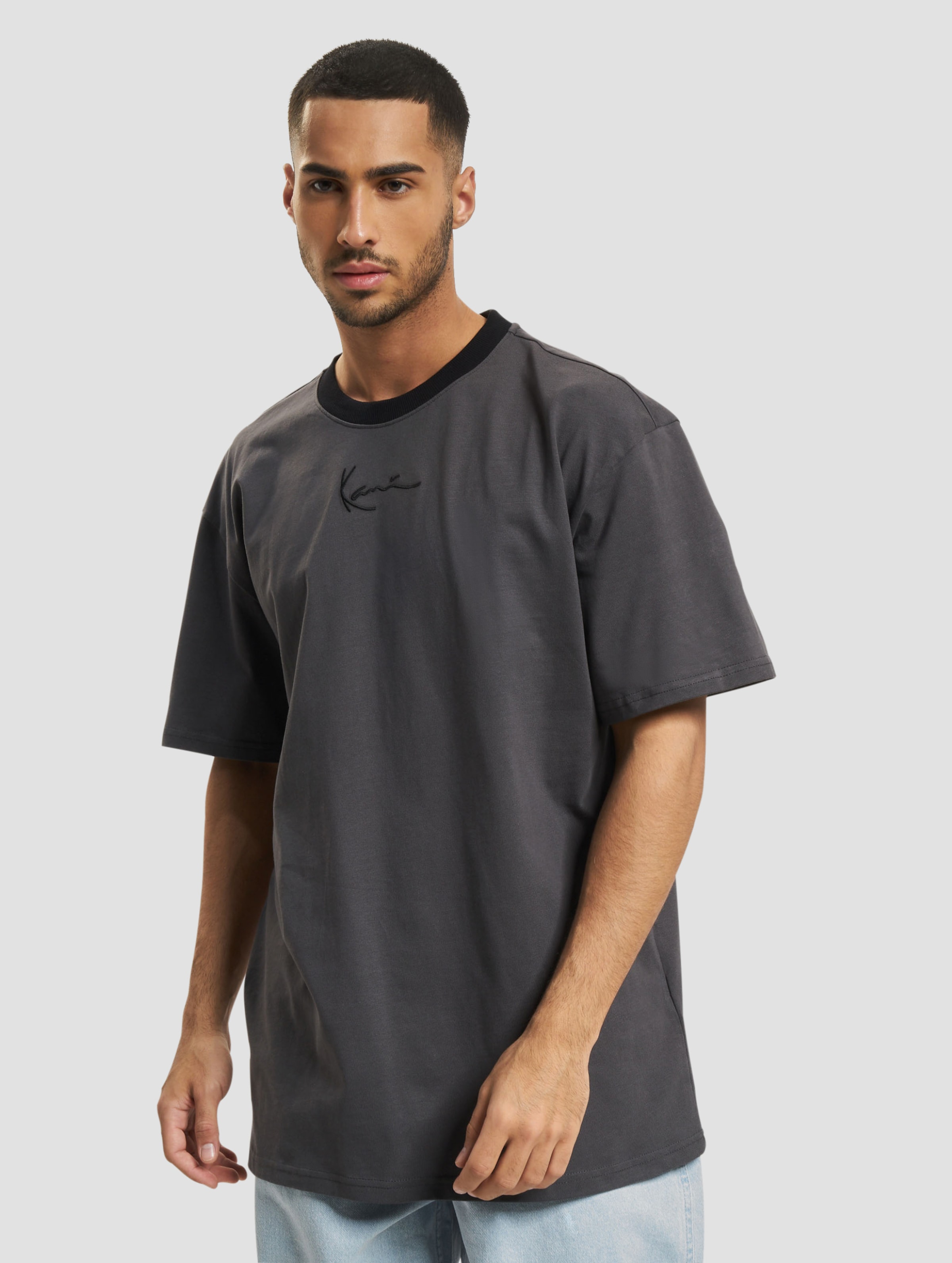 Karl Kani Small Signature Metaverse Block Tee