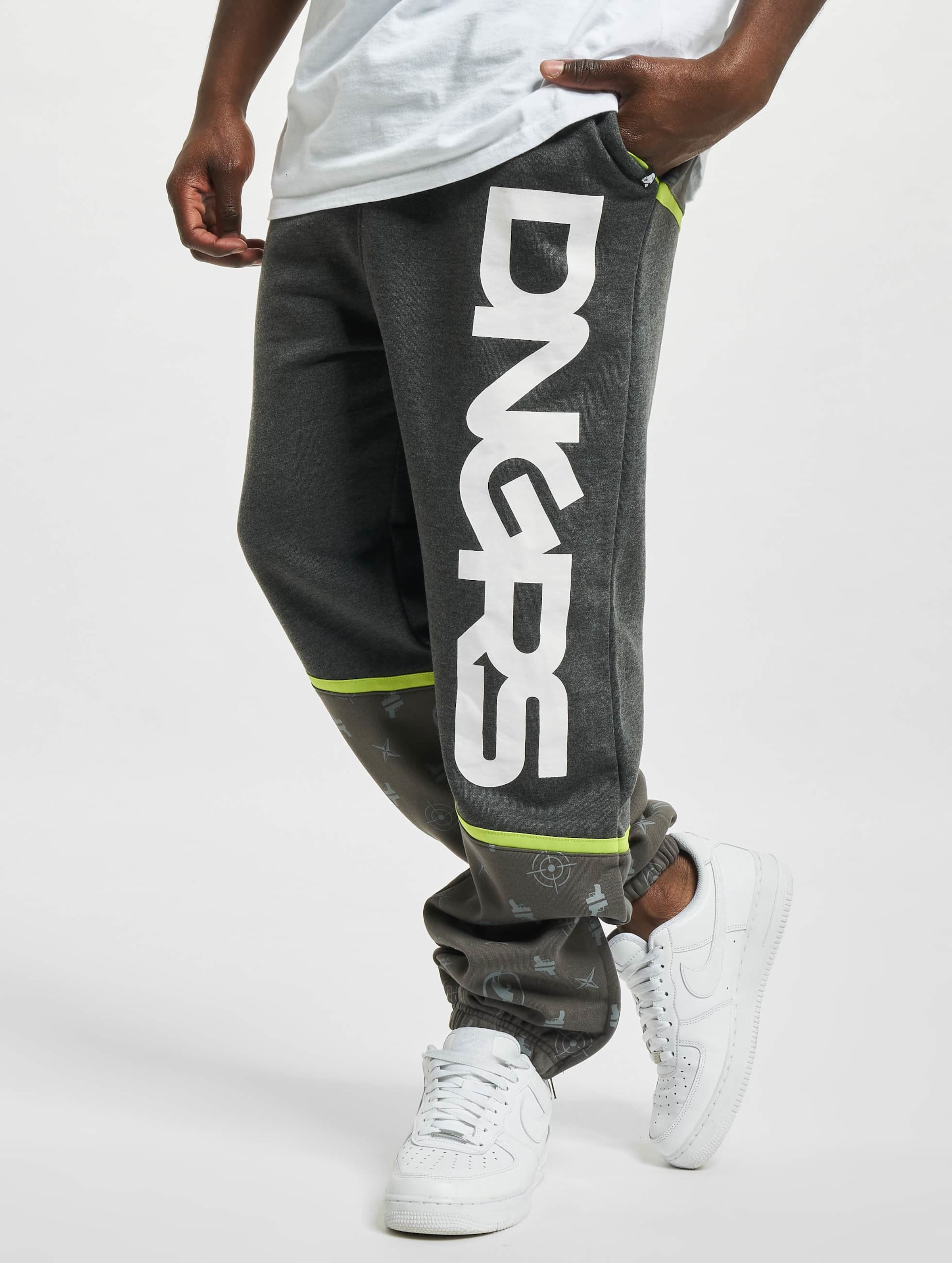 Dangerous Dngrs Crosshair Baggyfit Jogginghose