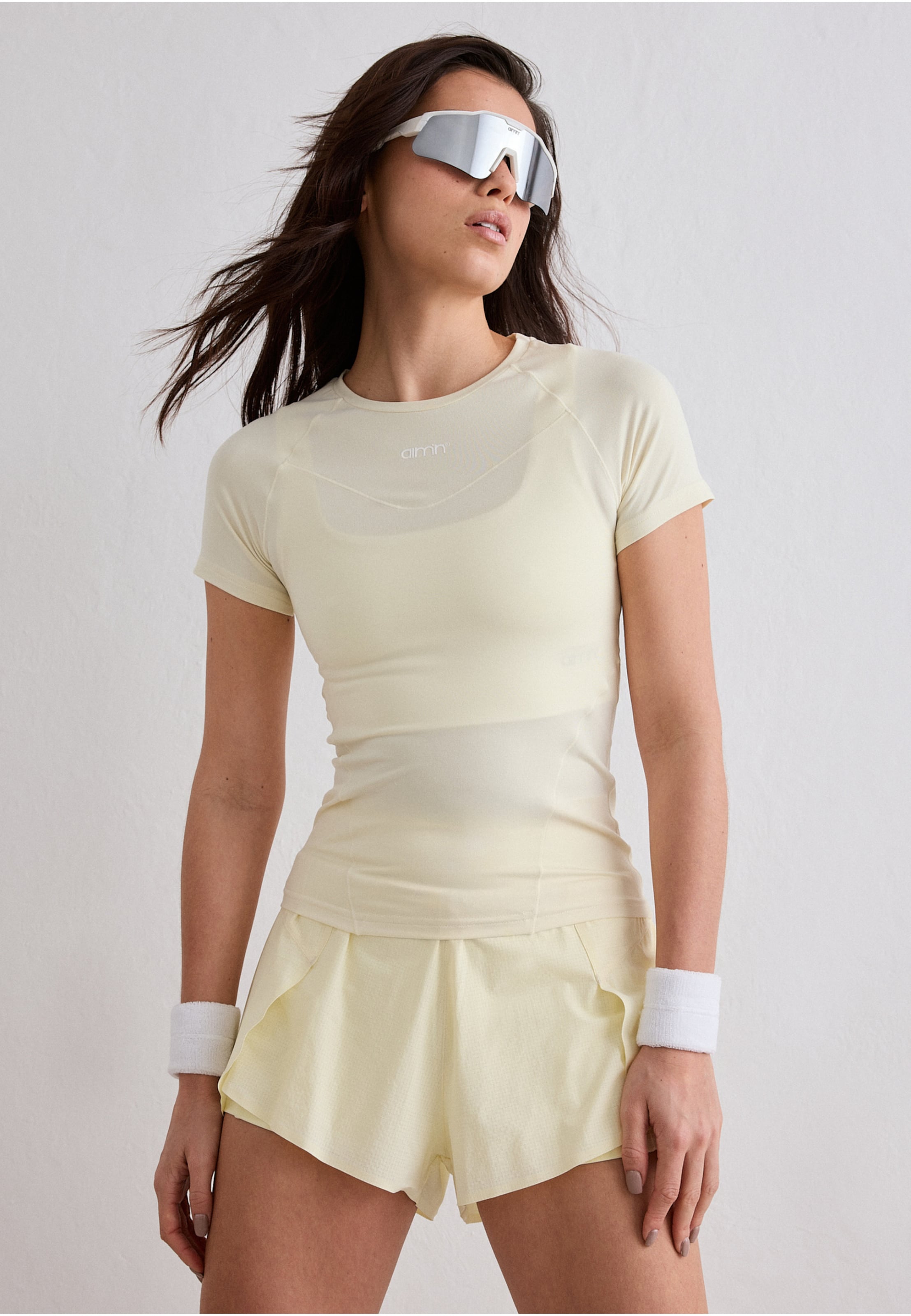 aimn Soft Basic Short Sleeve