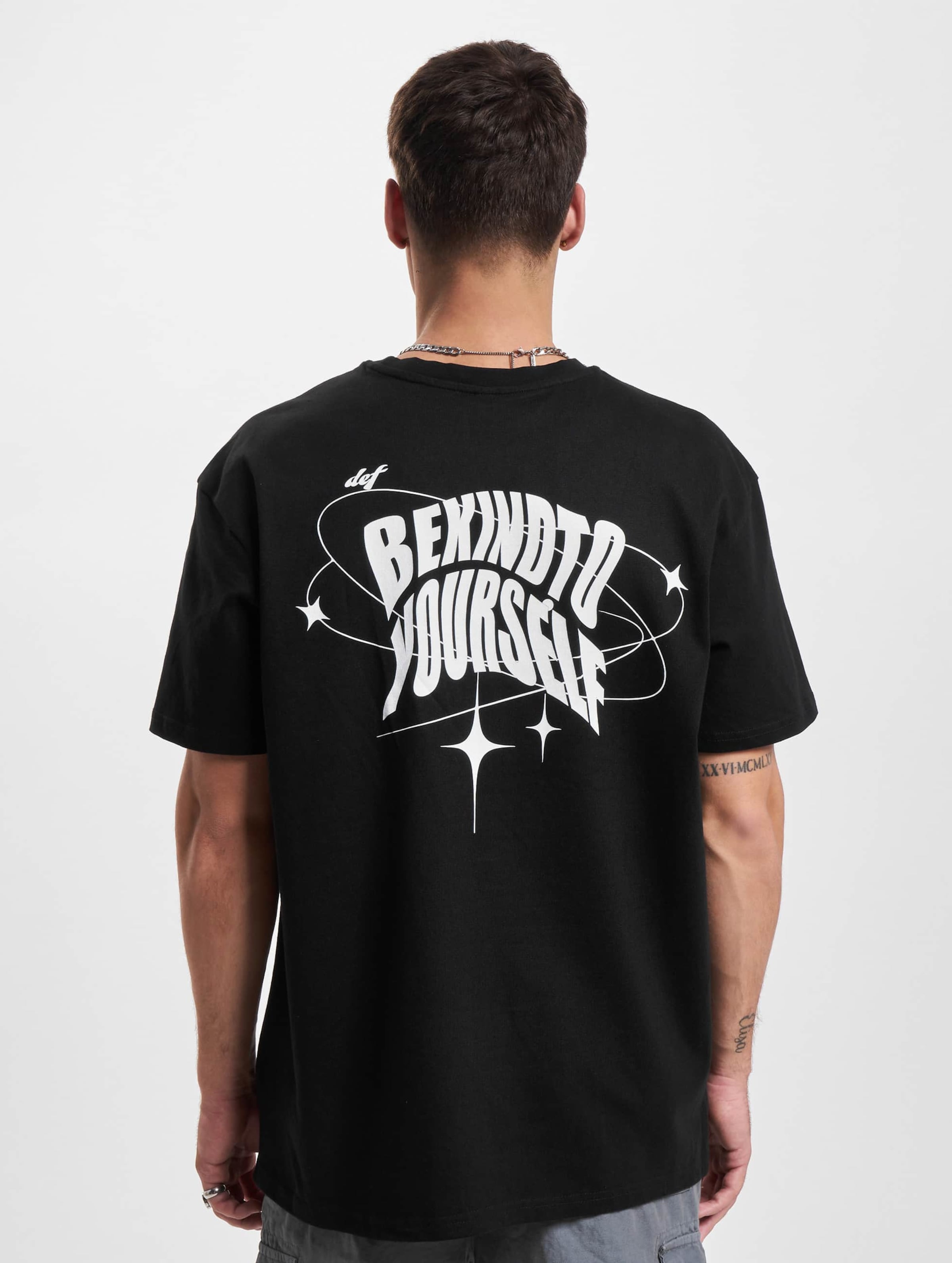 DEF Oversized BEKIND T-Shirt