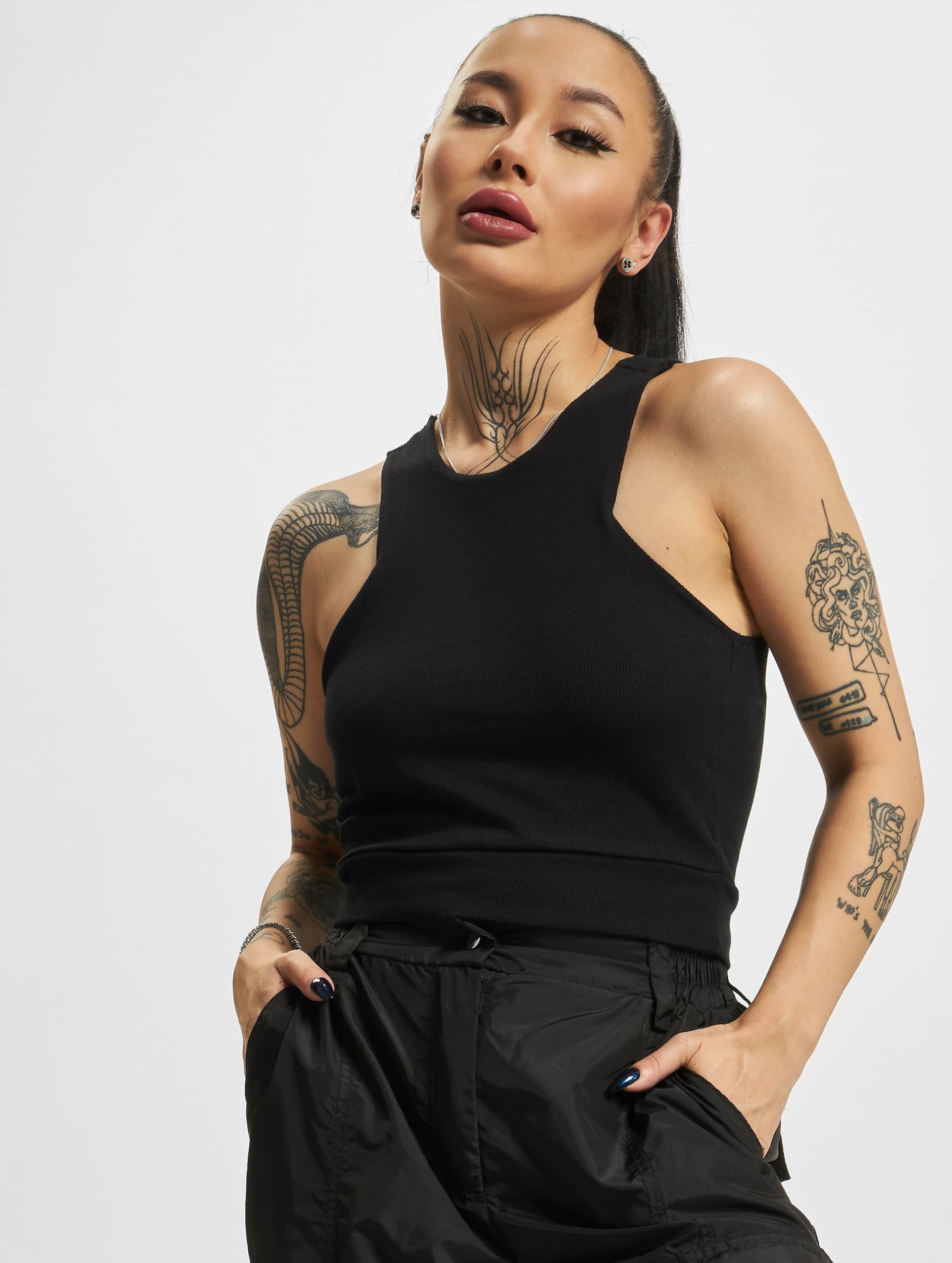 Urban Classics Ladies Squared Short Top