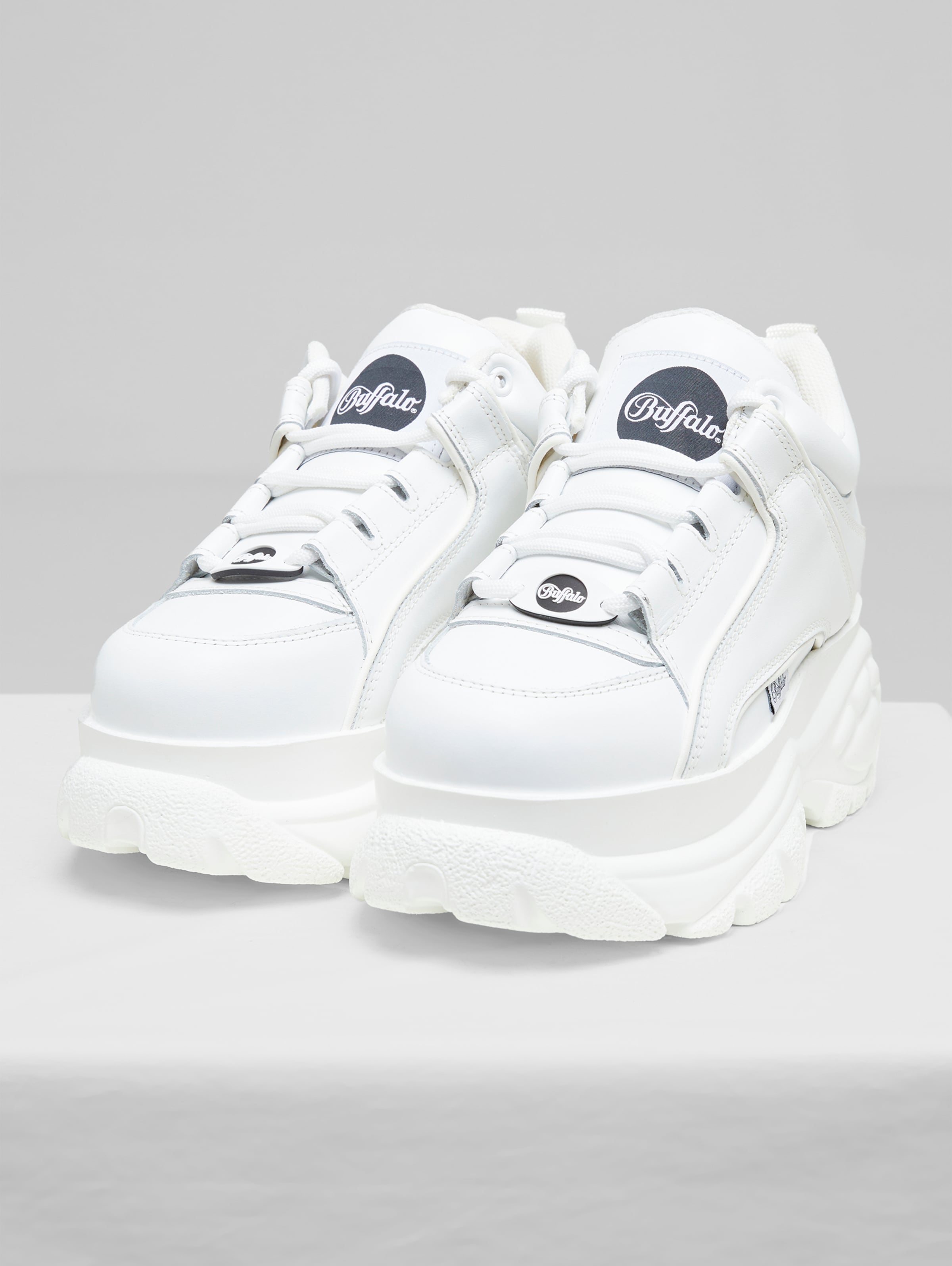 Buffalo 2.0 Calf Leather Sneaker