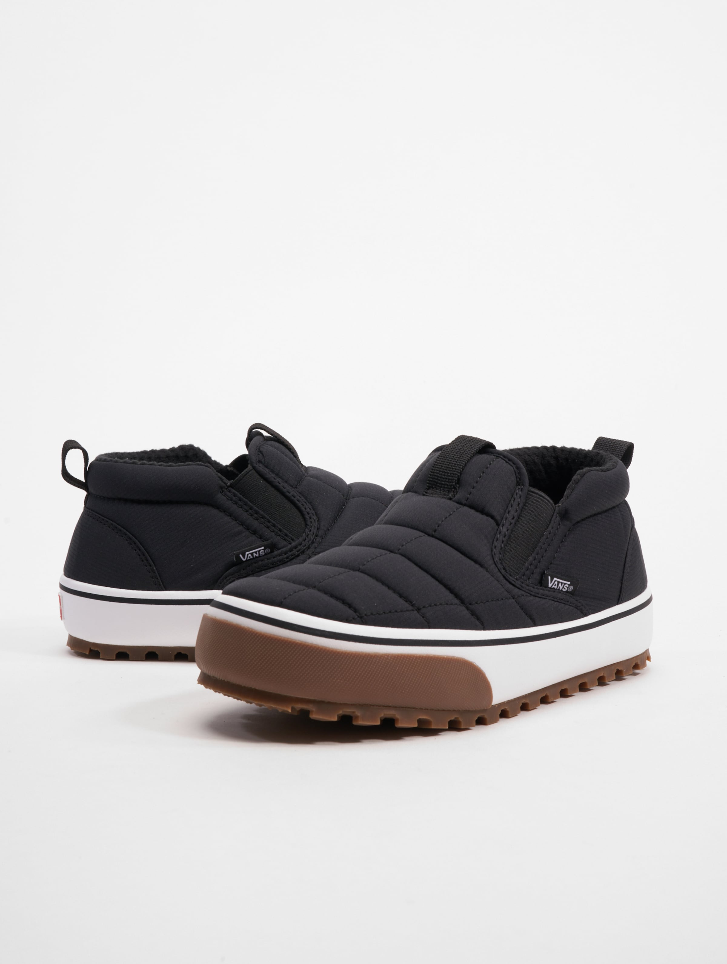 Vans UA Snow Lodge Mid Guard Slip On