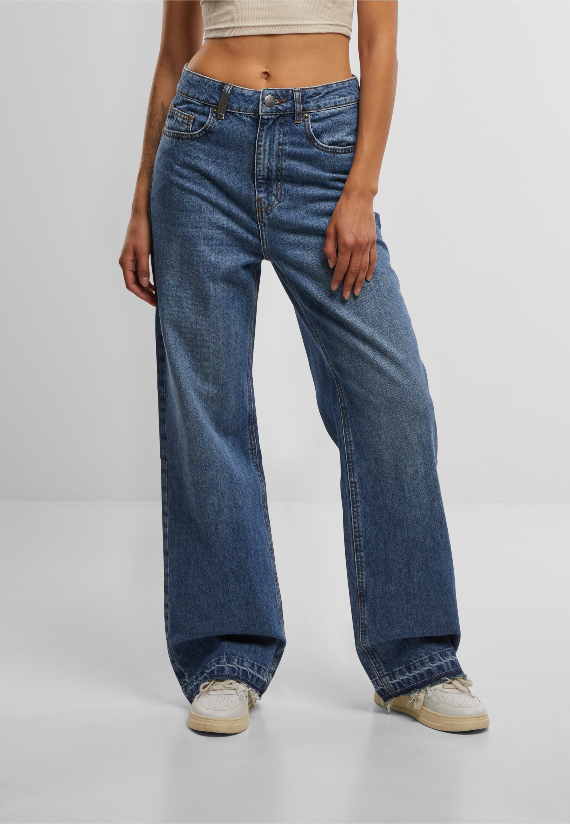 2Y Studios Vulna Open Hem Jeans