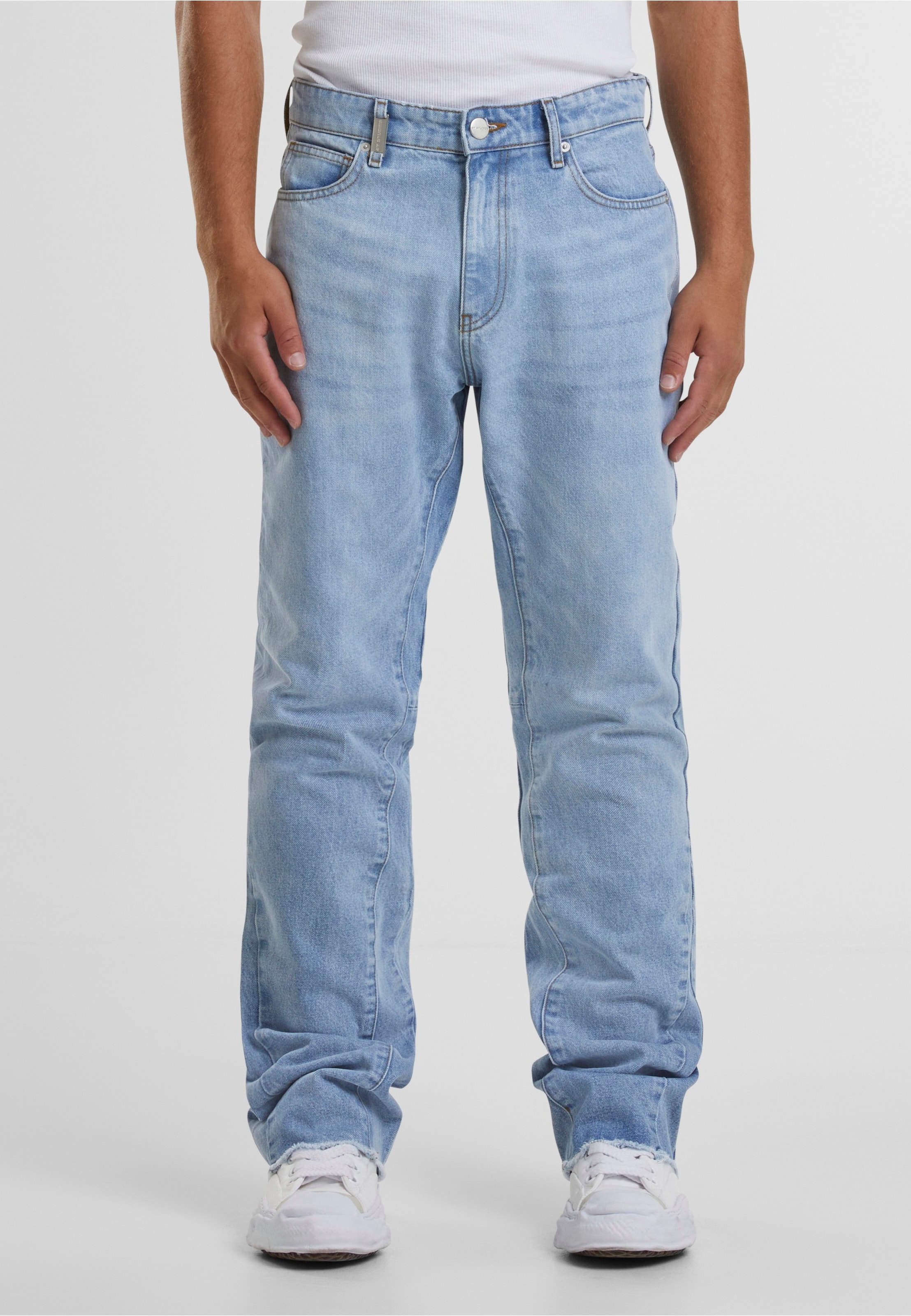 2Y Studios Milu Flared Basic Jeans
