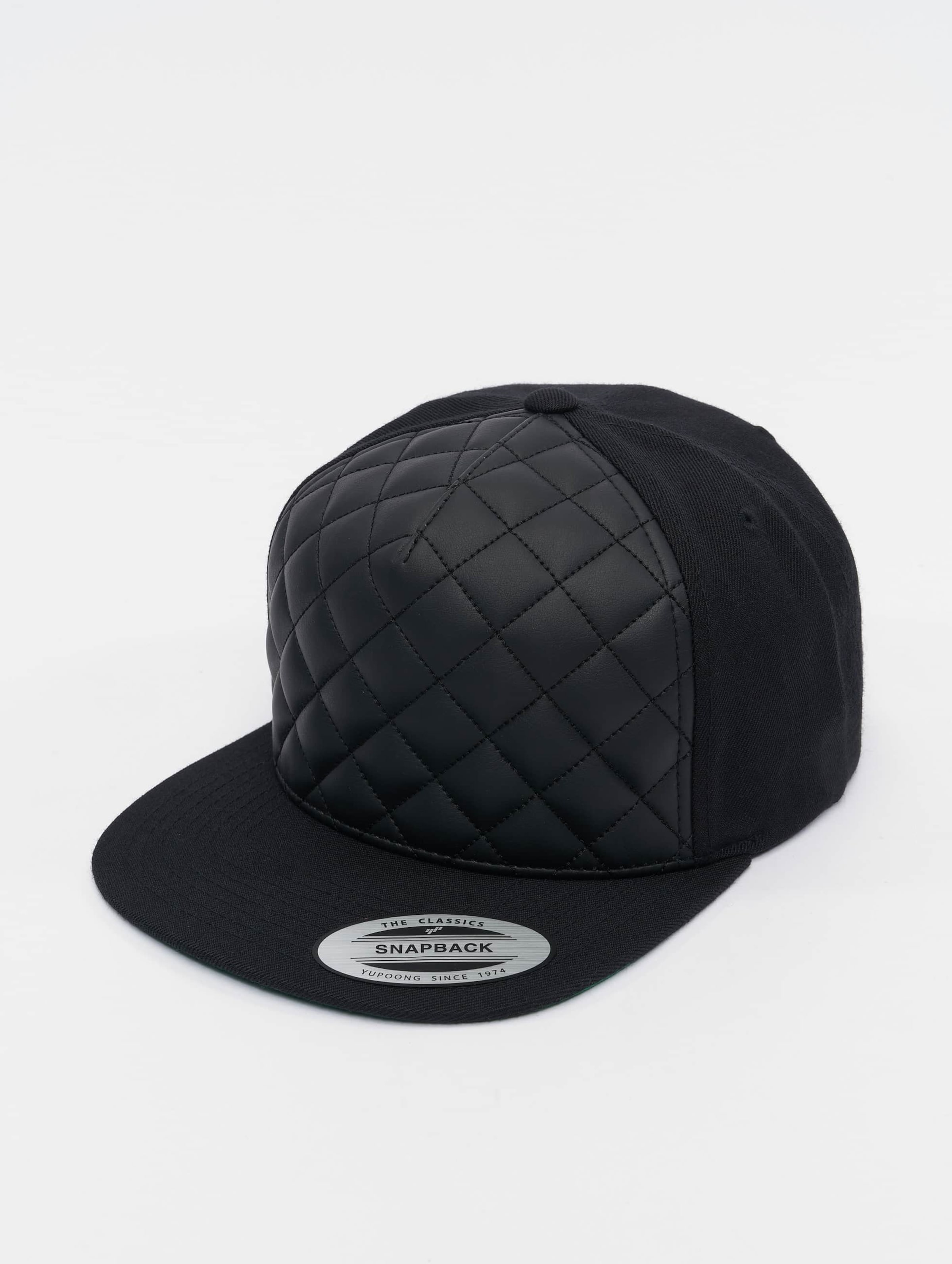 Flexfit Diamond Quilted Snapback