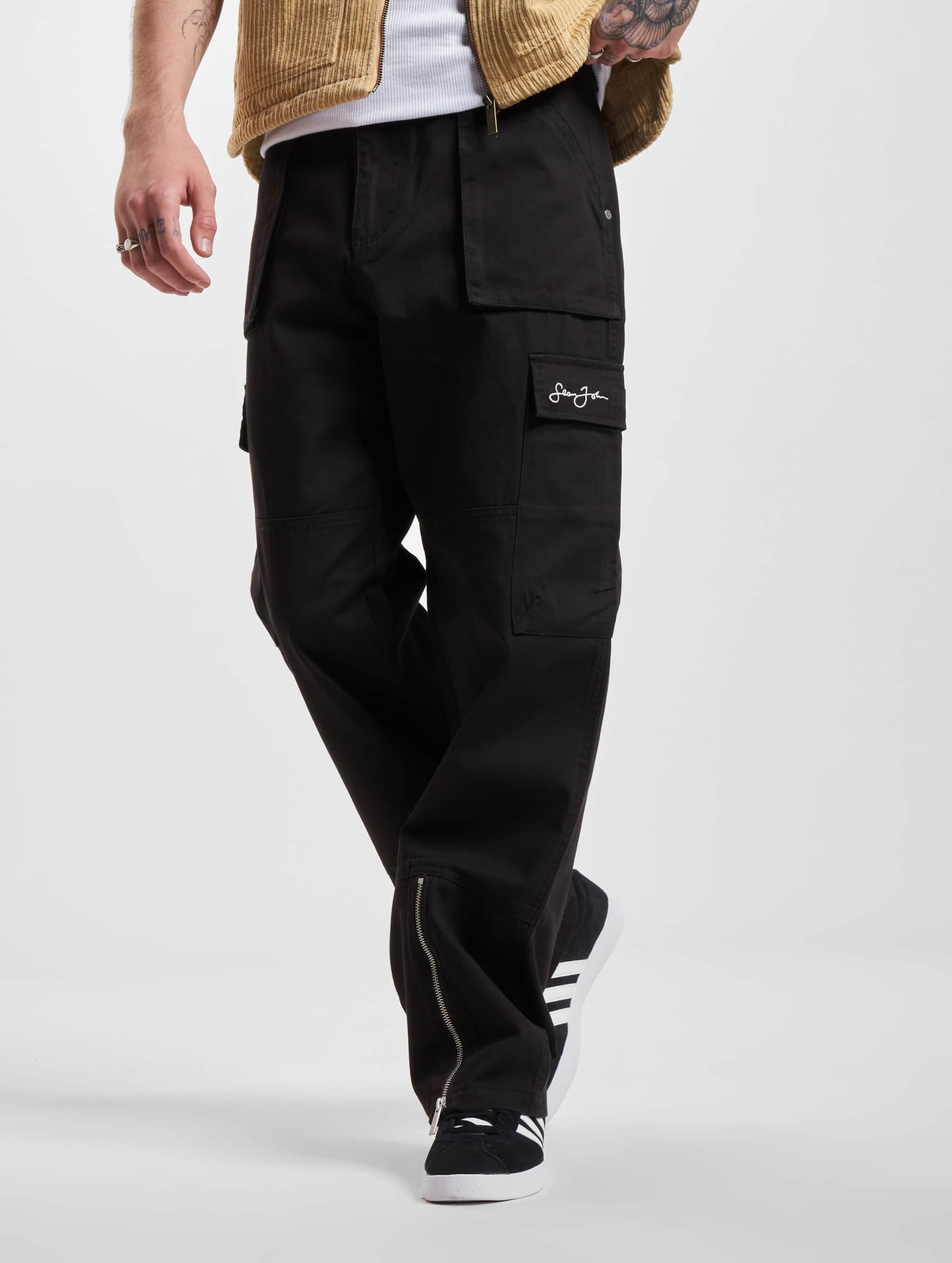 Sean John JM233-012-2 SJ Script Logo Front Zip Cargopants