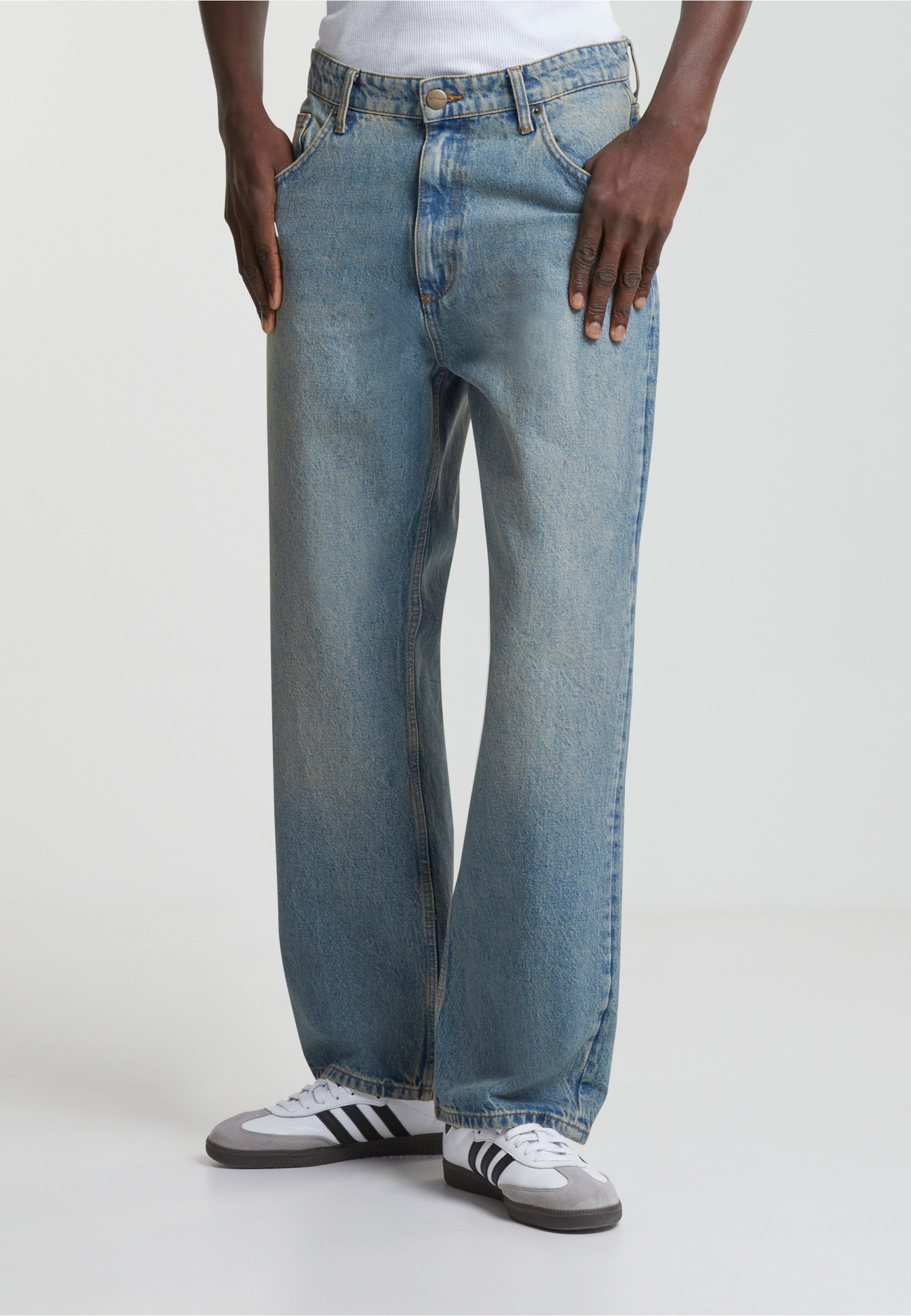 2Y Studios Adrik Basic Baggy Jeans