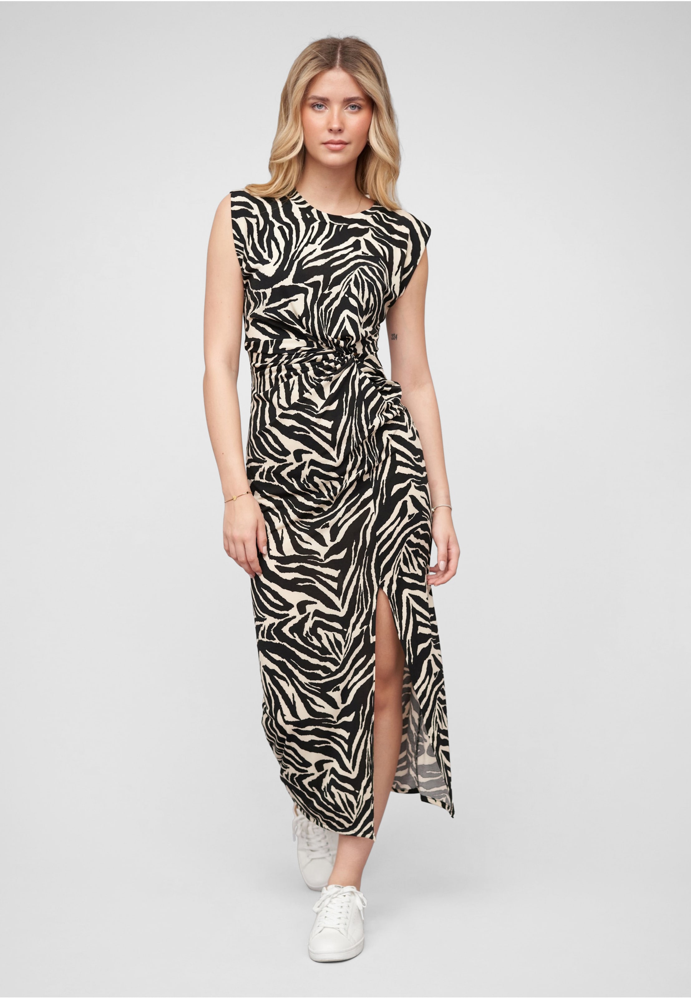 Cloud5ive Dress with slit