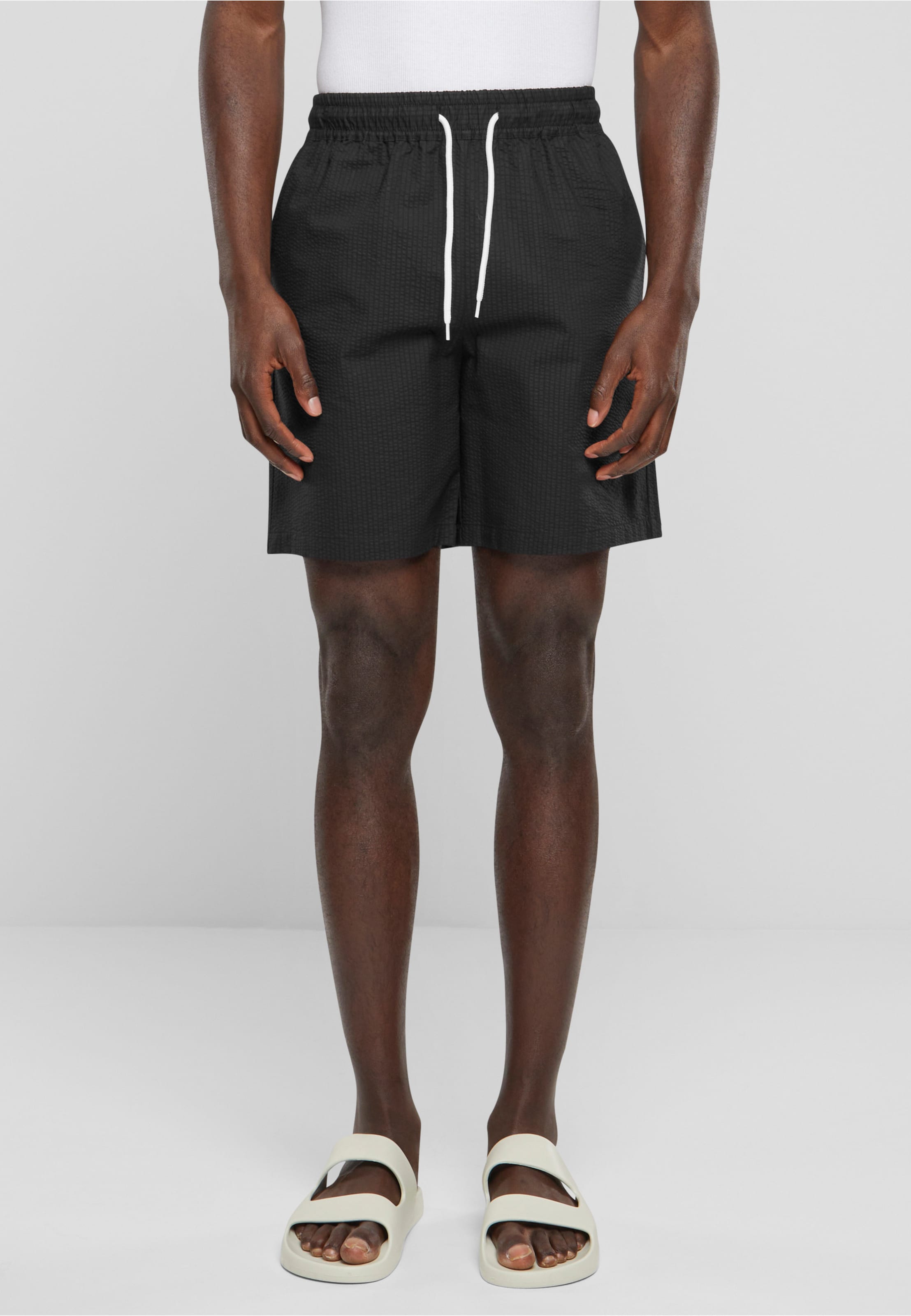Urban Classics Basic Seersucker Short