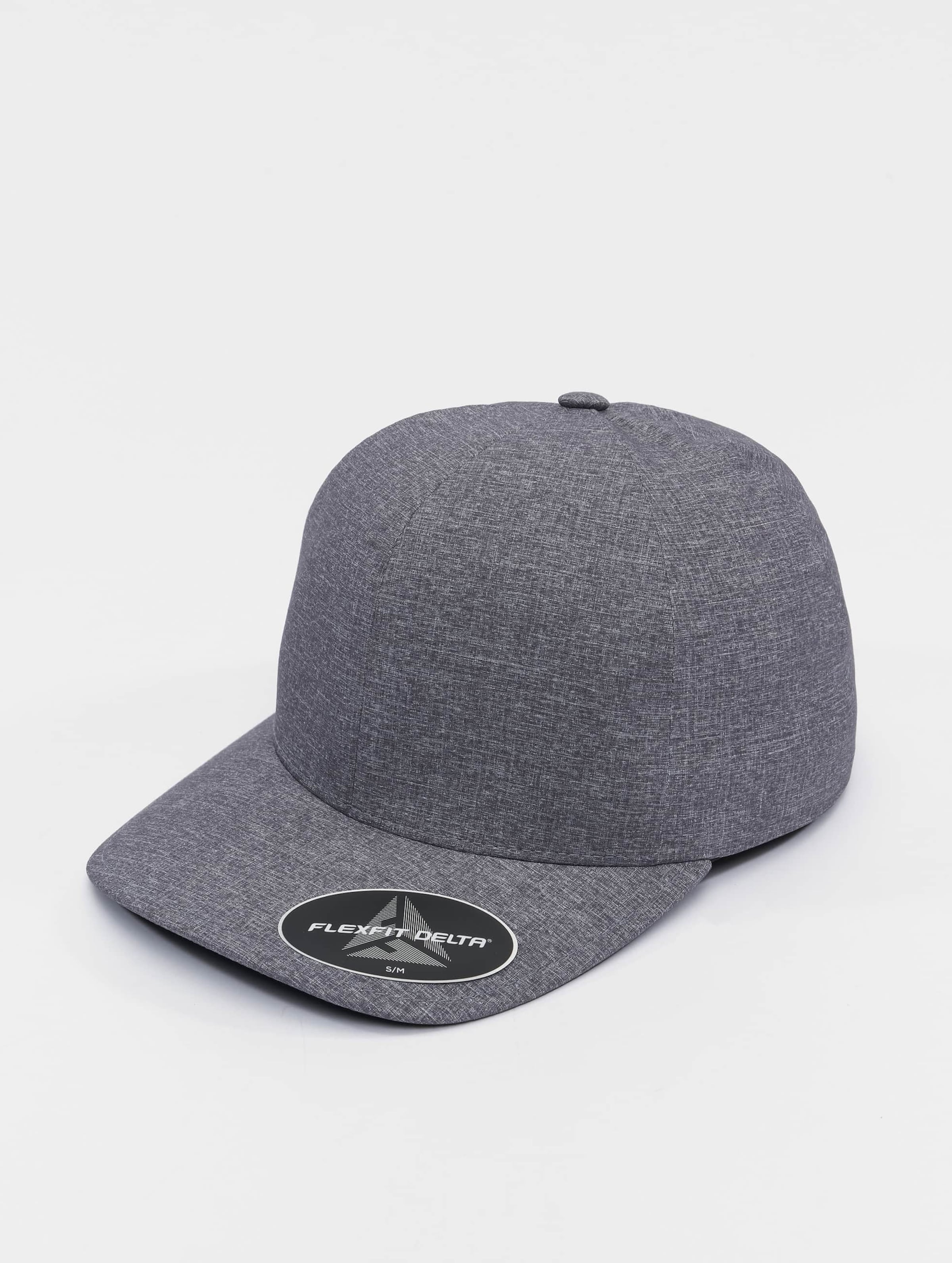 Flexfit Delta Carbon Cap