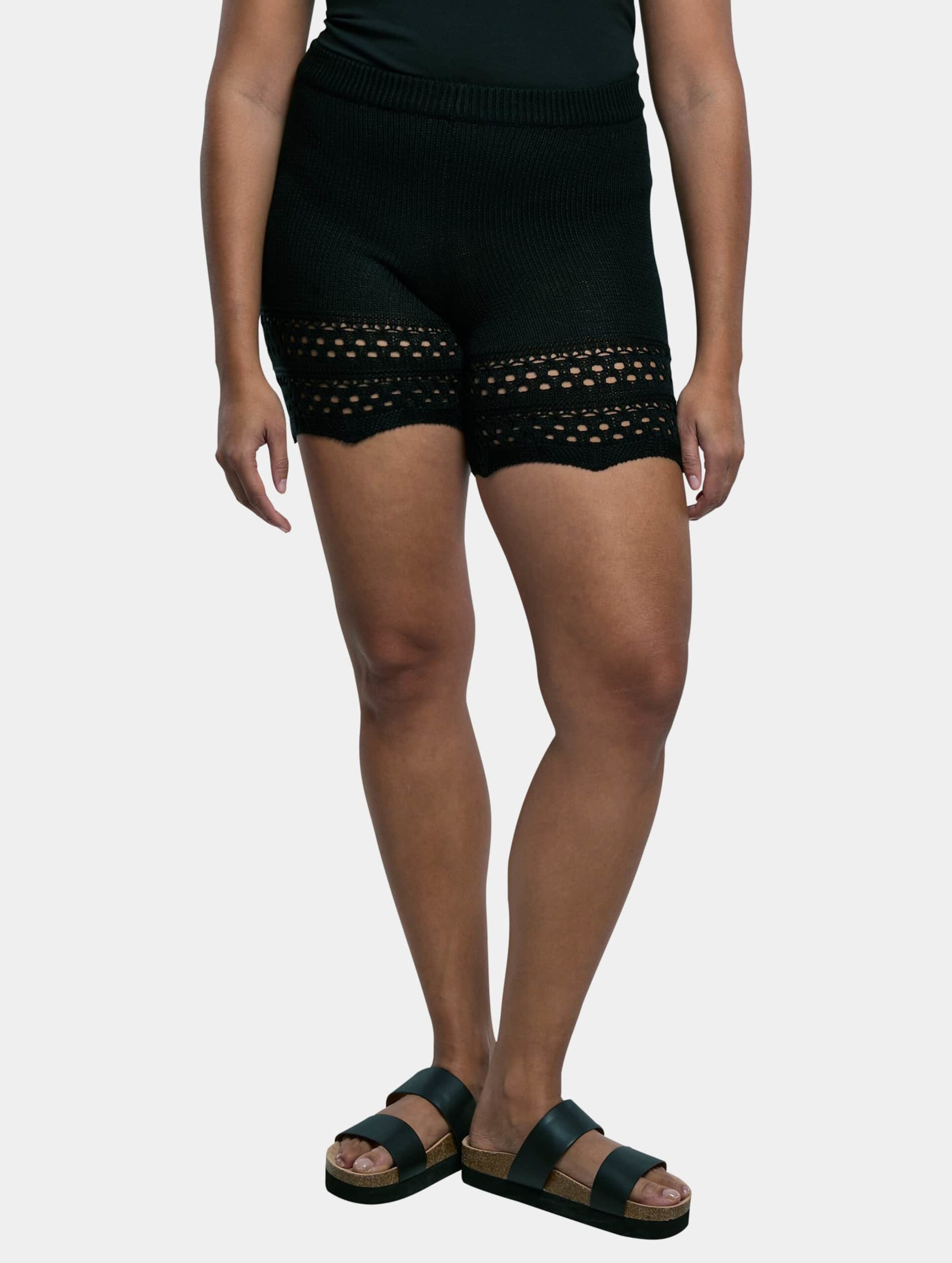 Urban Classics Ladies Crochet Knit Short