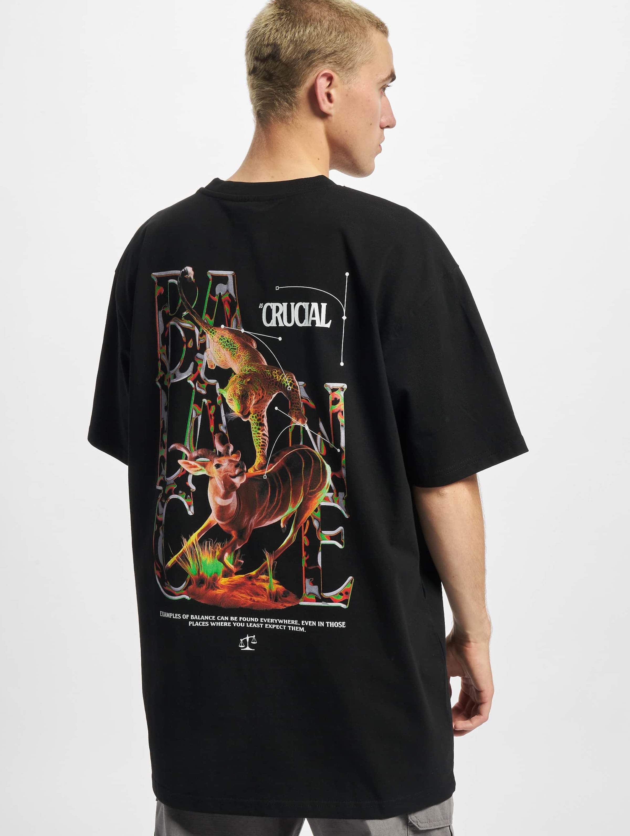 Mister Tee Upscale Crucial Oversize