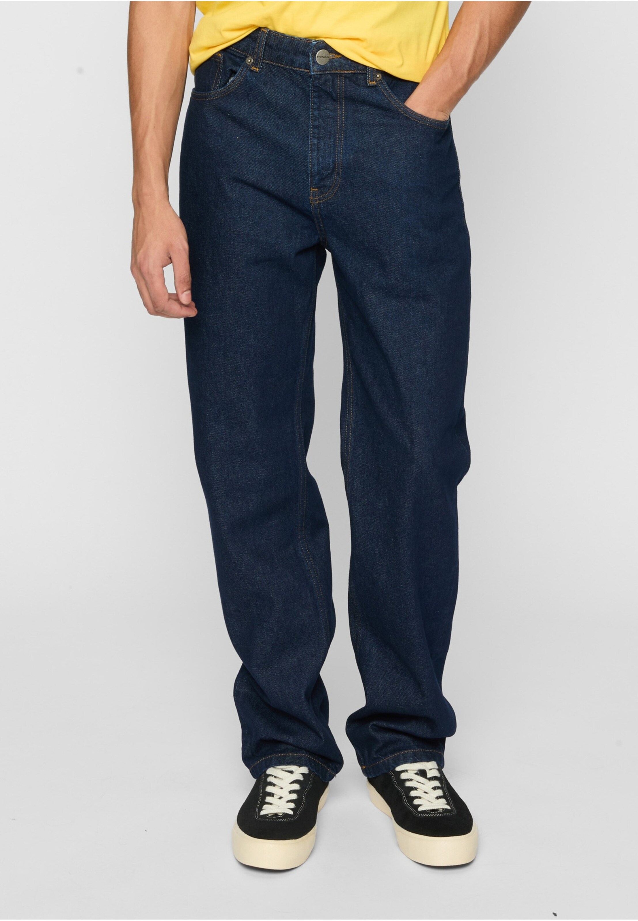 2Y Studios Gabrie Basic Straight Jeans