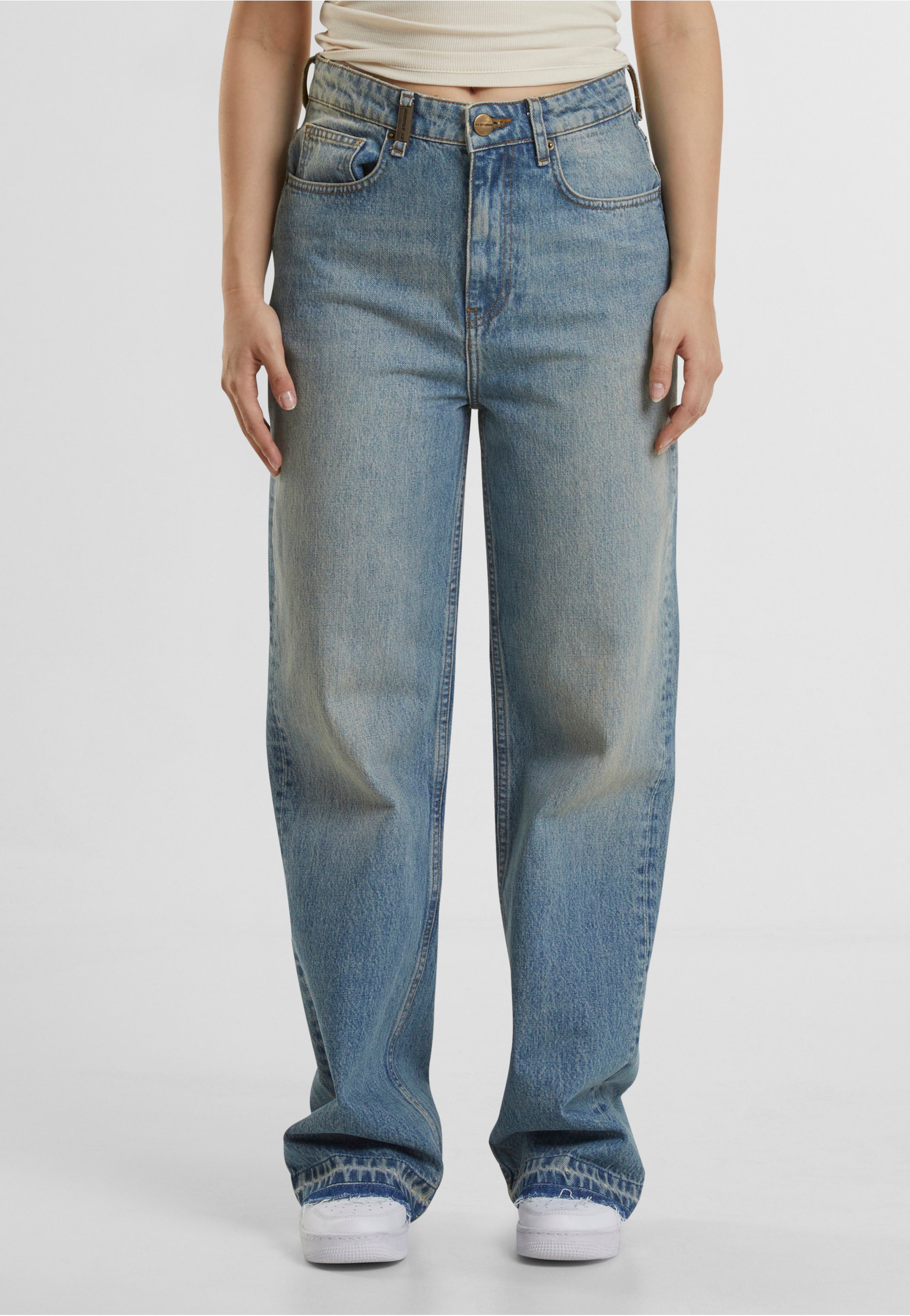 2Y Studios Vulna Open Hem Jeans