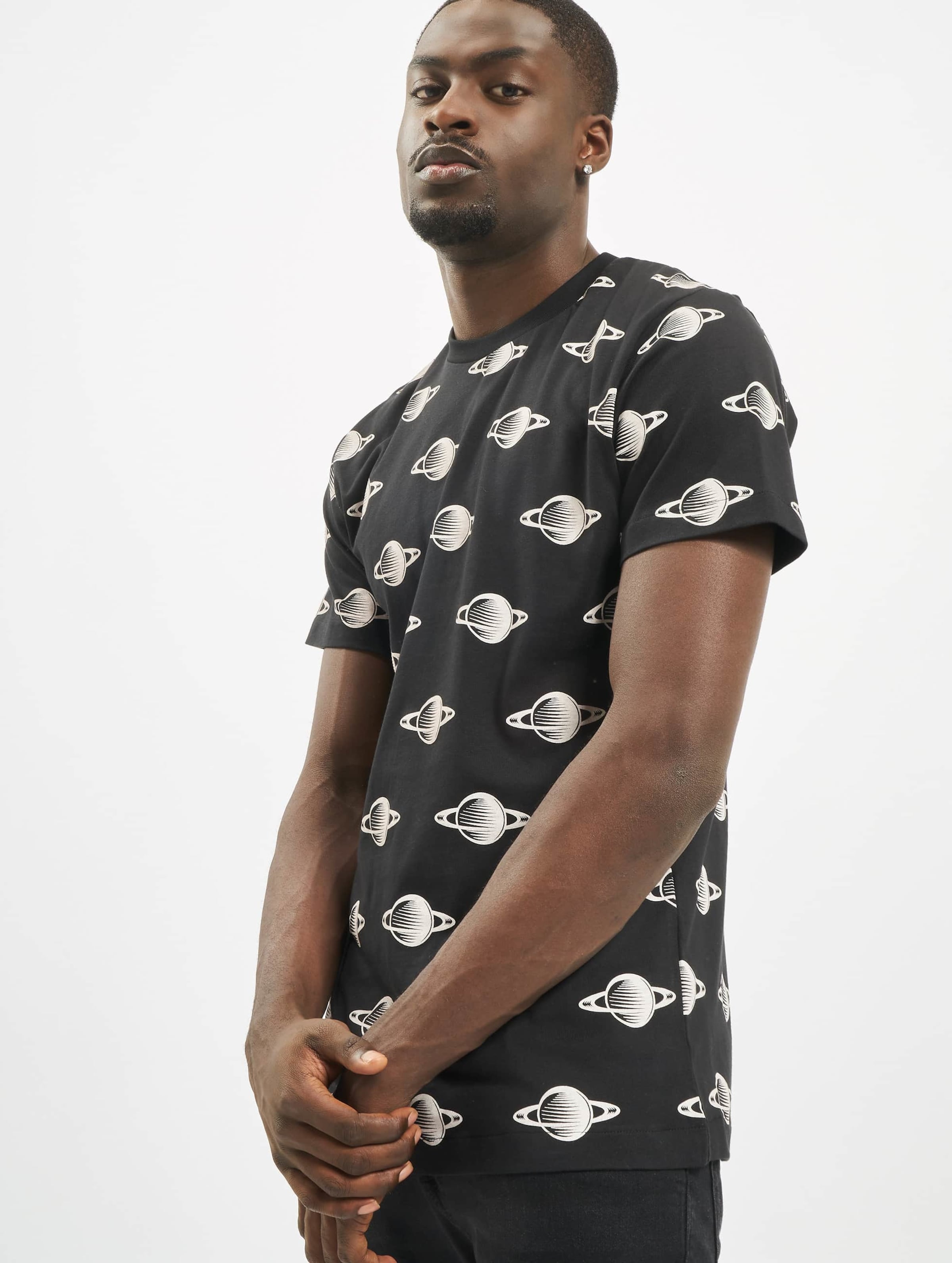Mister Tee NASA Planet