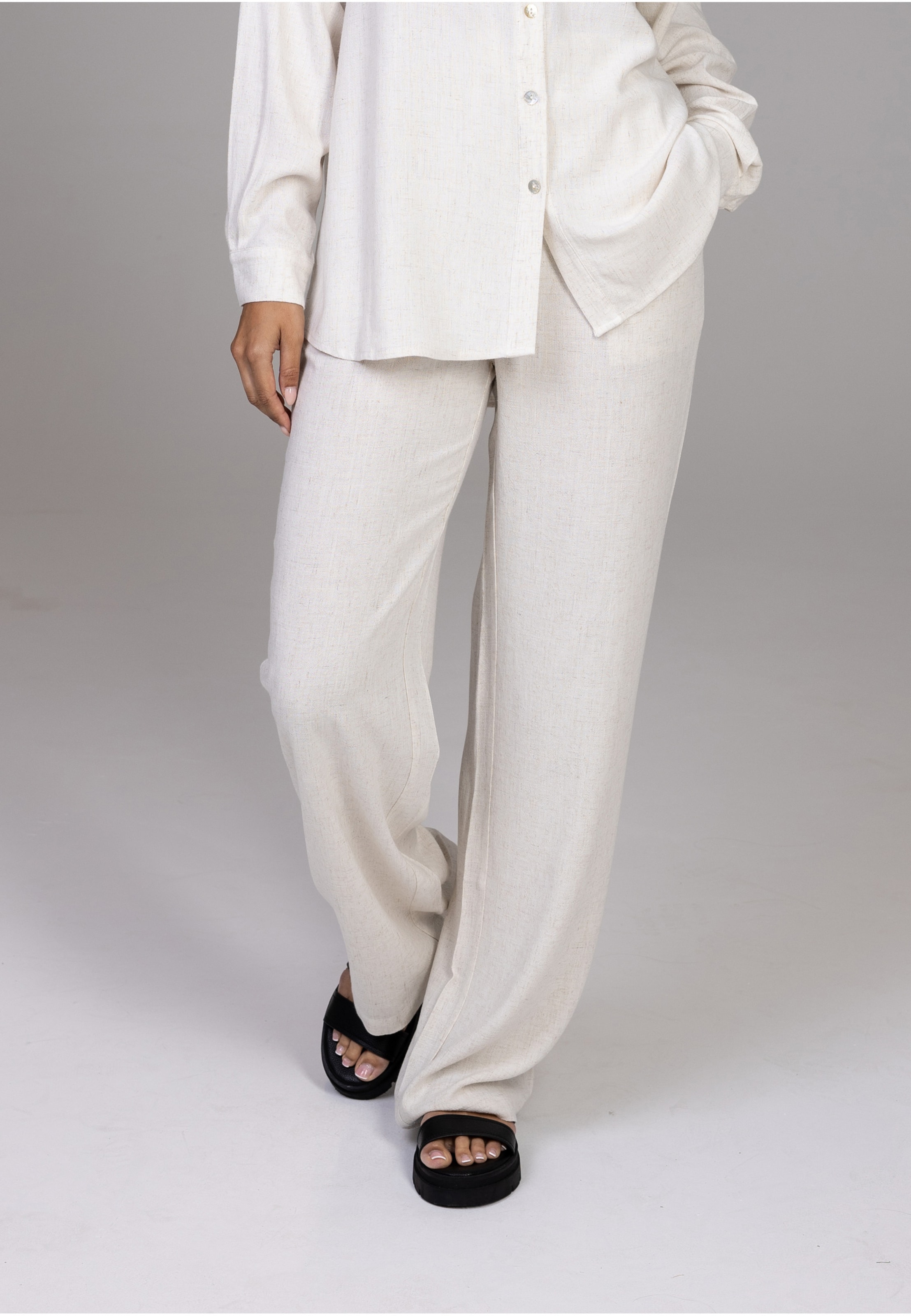 Estelou Linen Pants